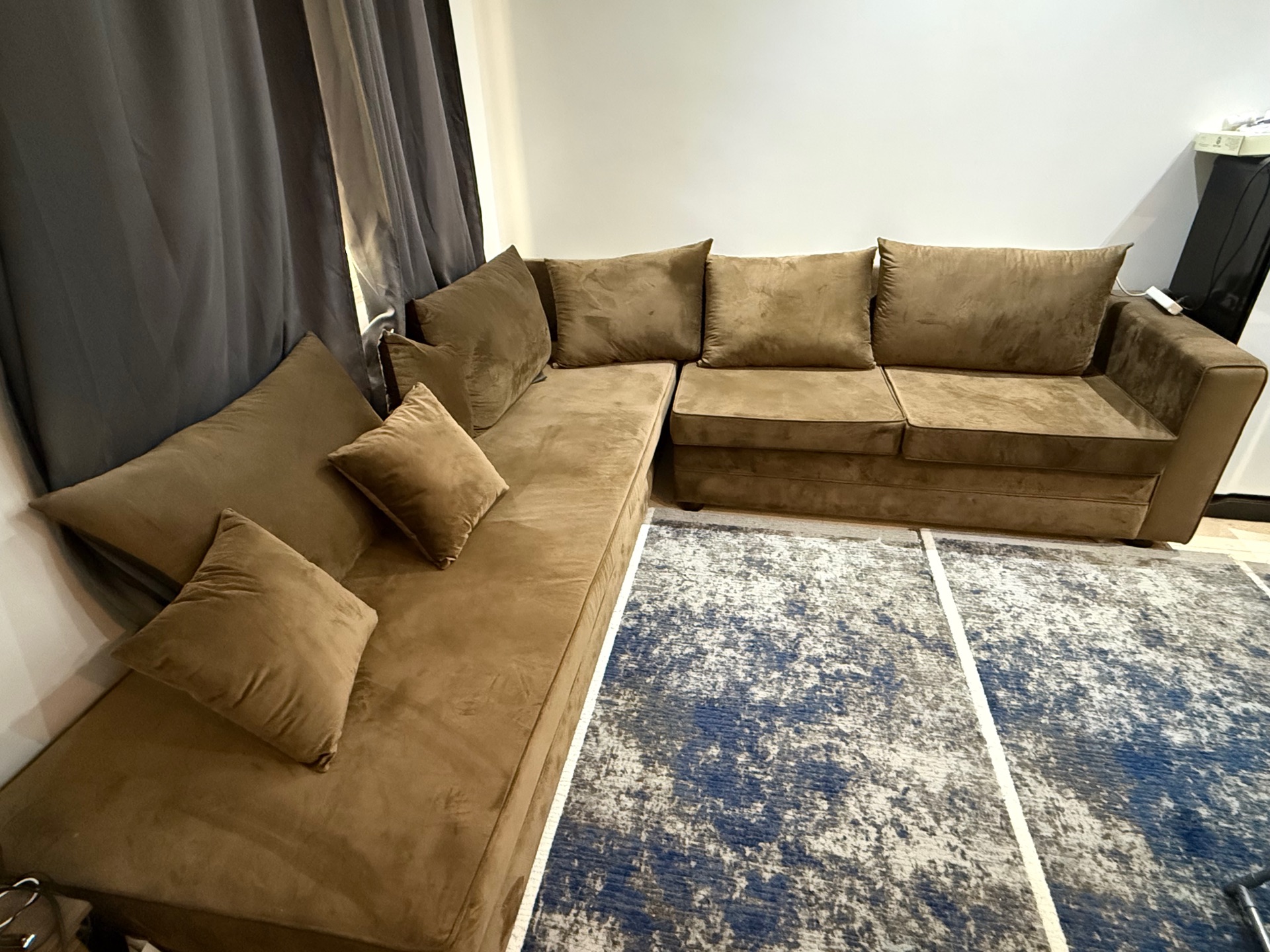Sofa - Image 1
