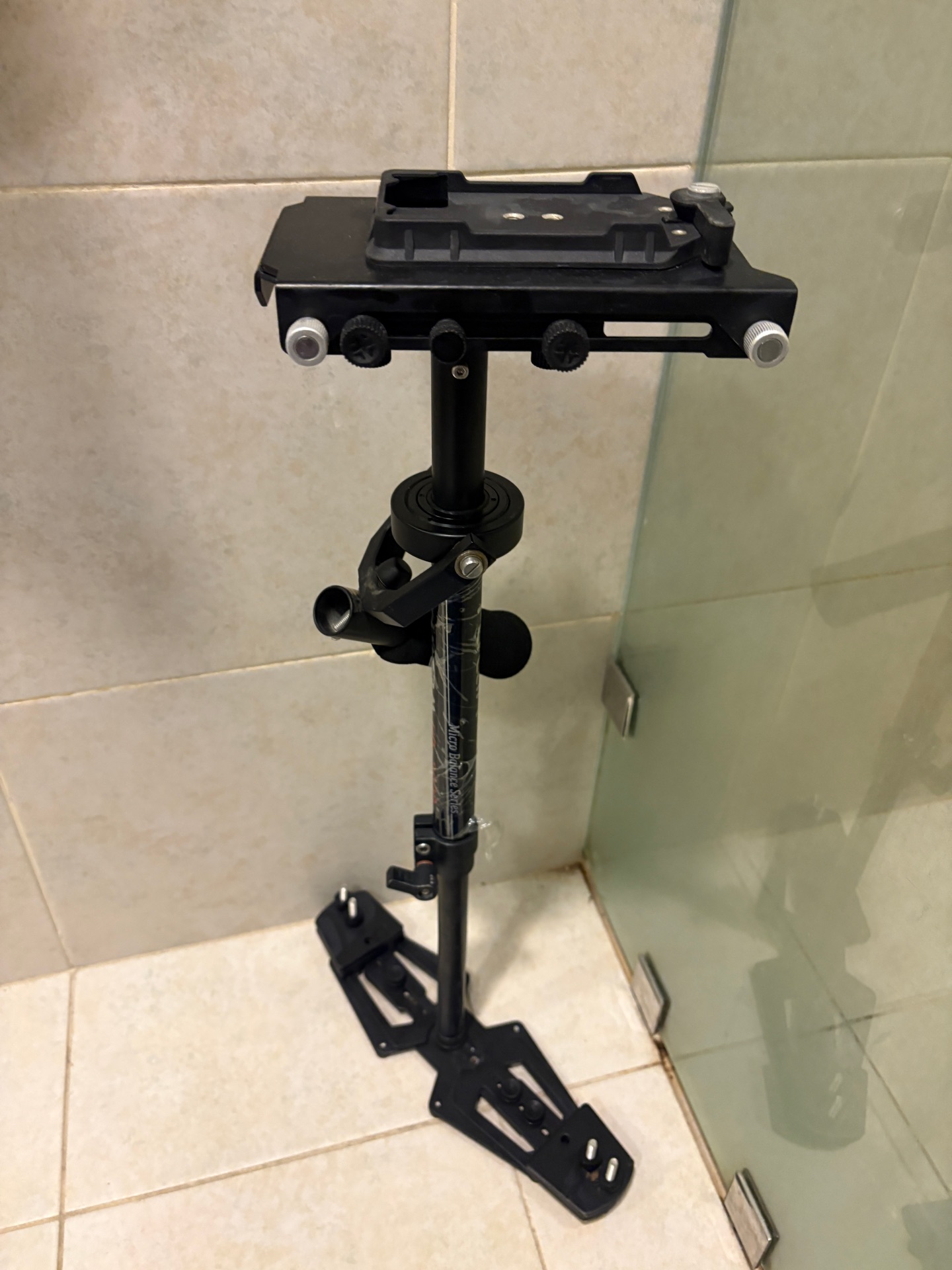Flycam camera gimbal - Image 1