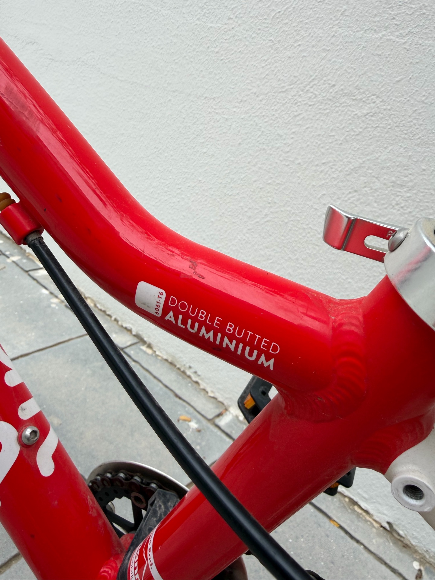 Whoom Bike size 4  - Image 6