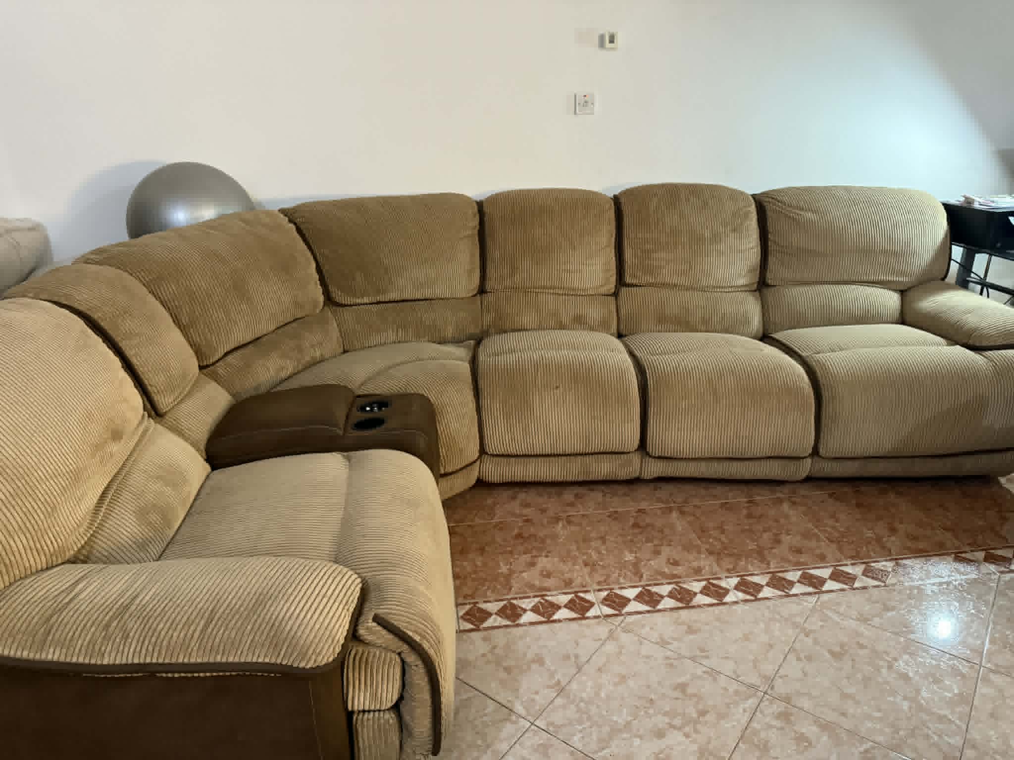 كنبة قابلة للاستلقاء - Image 3