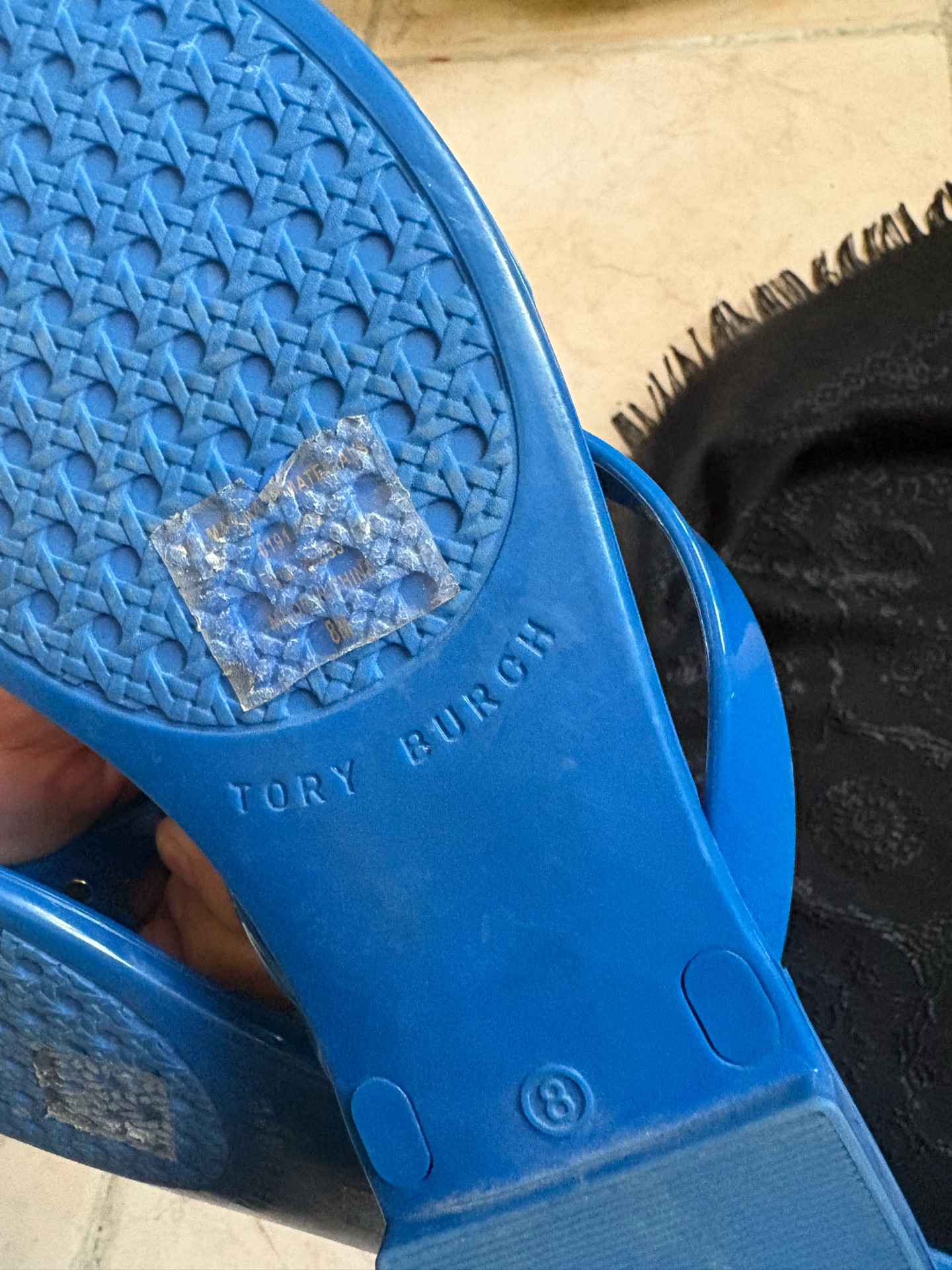Branded footwear - Image 9
