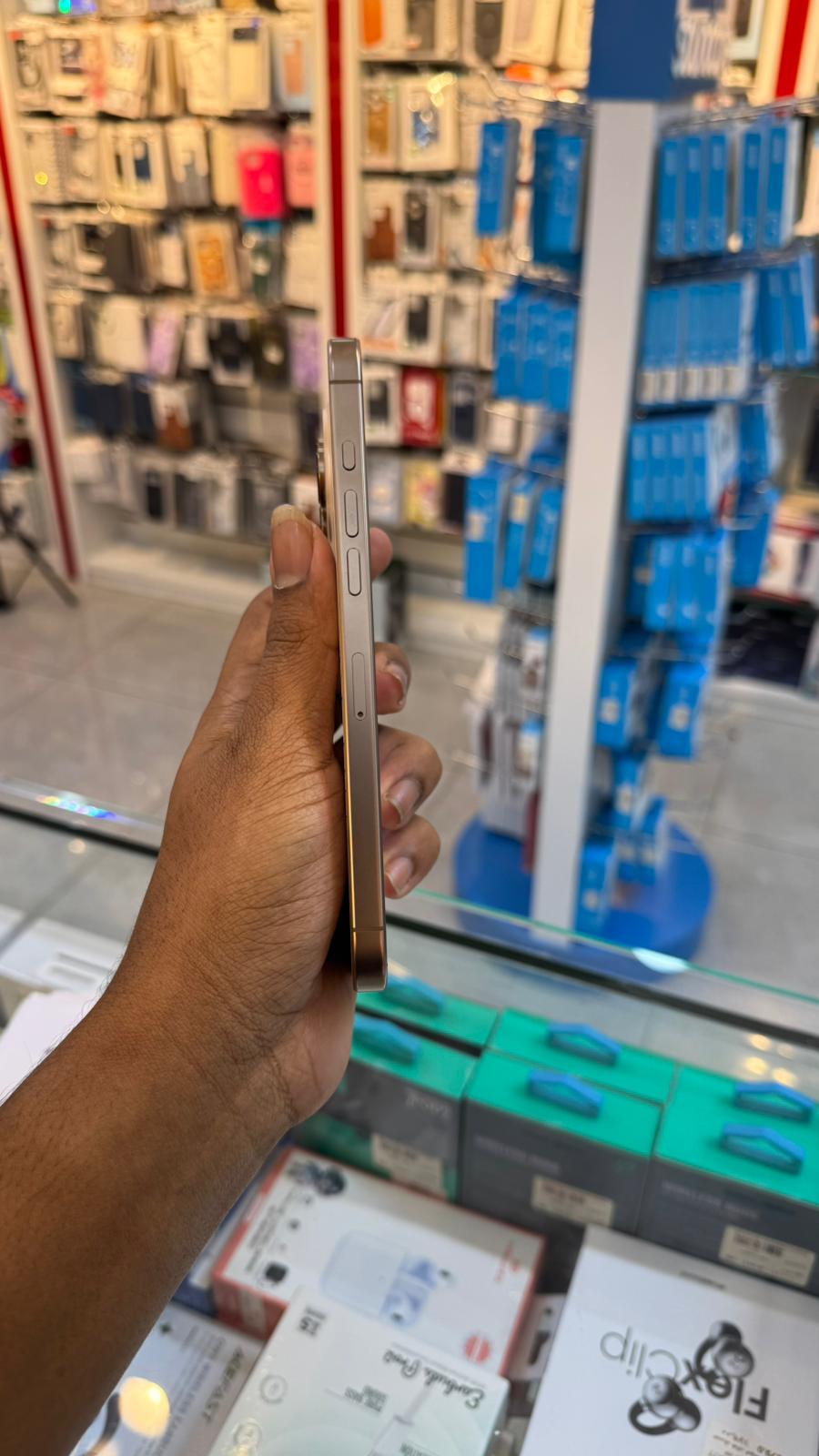 IPhone 16 Pro Max 256GB 100% - Image 5