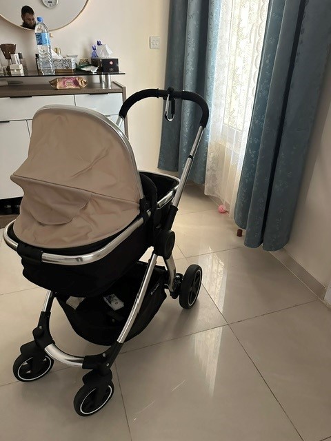 Baby Stroller 2 in 1 like new - Image 4
