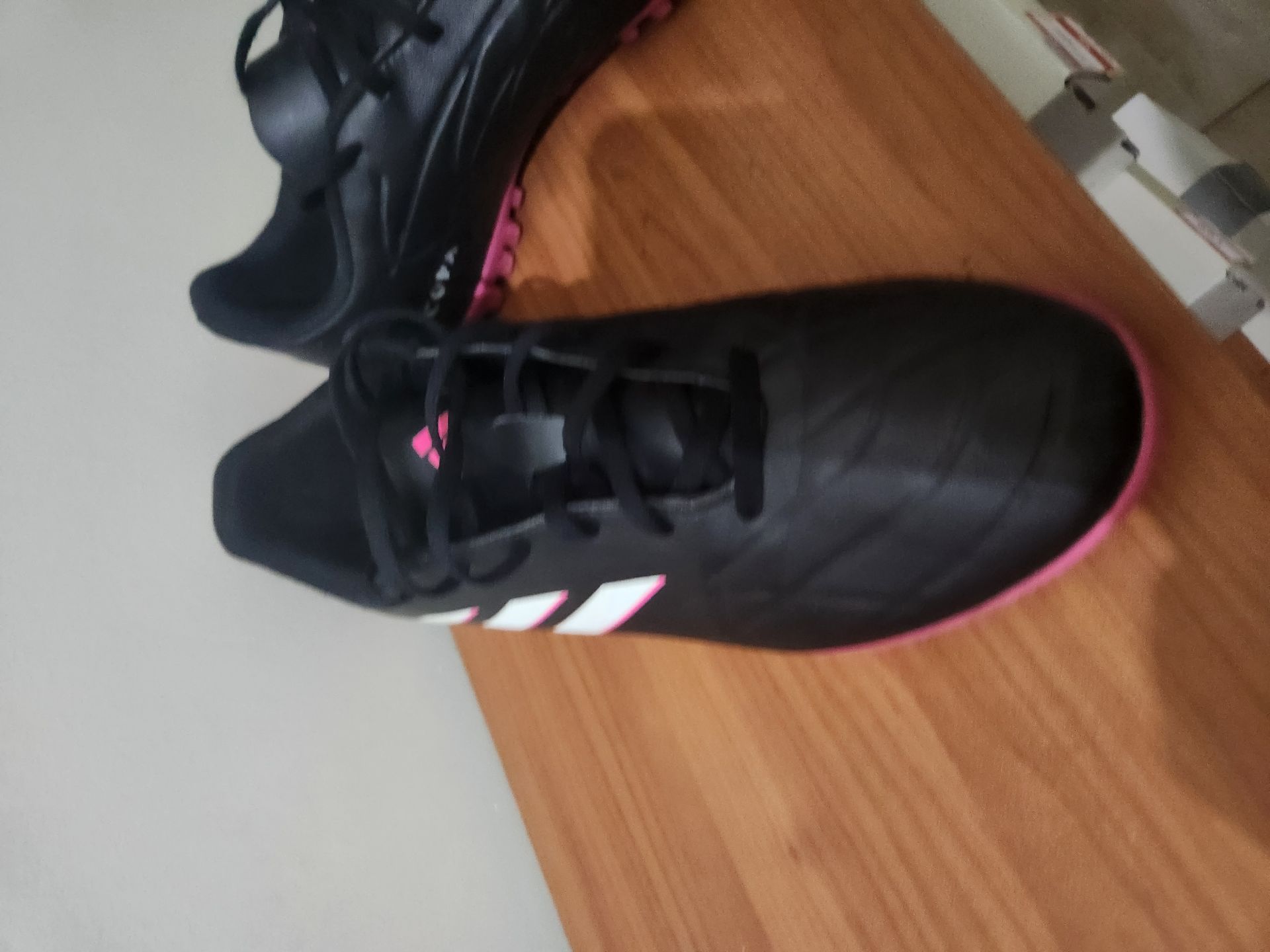 Football boots - Image 3