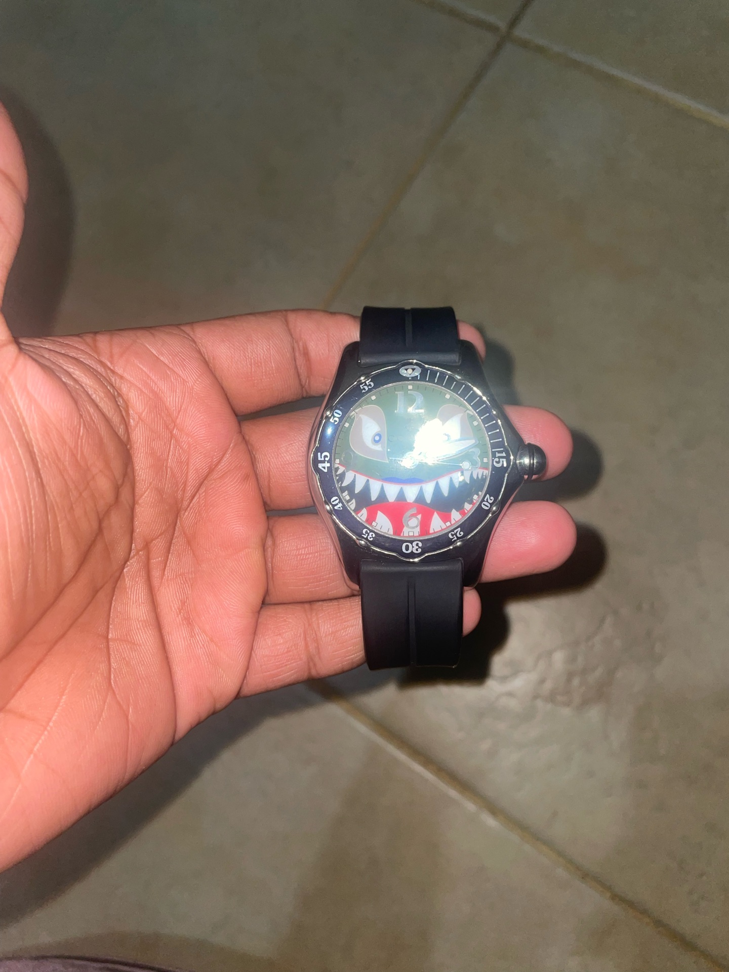 corum bubble bomber shark edition - Image 3