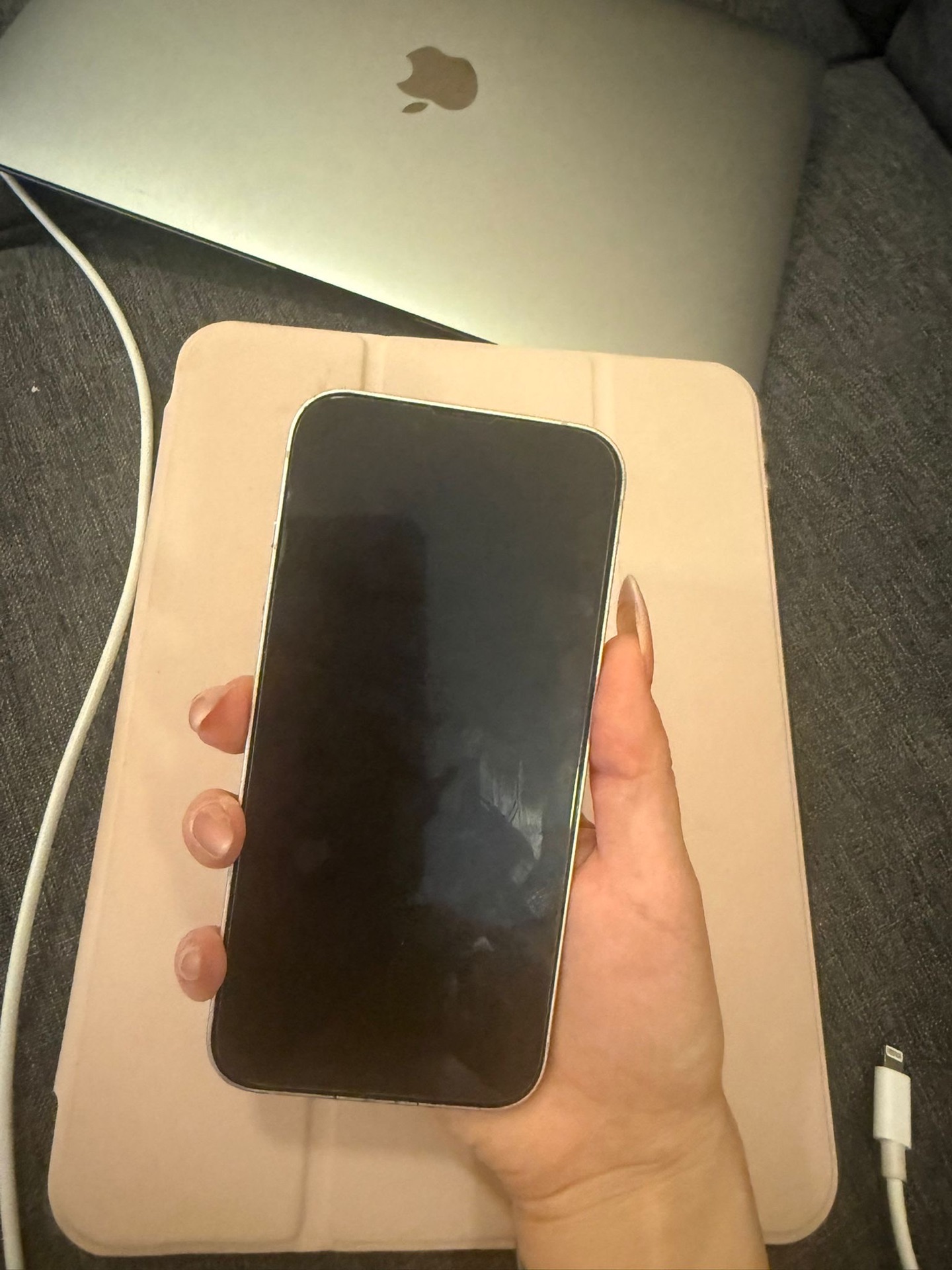 iPhone 14-256 gb - Image 1