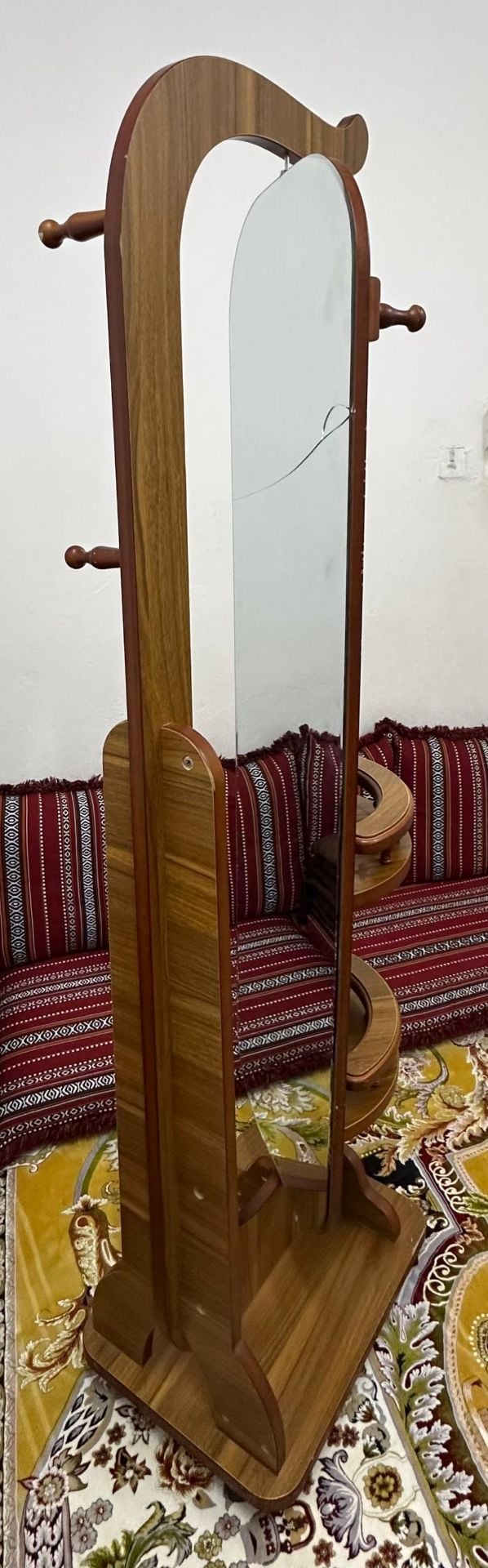 Mirror & Rack - Image 4