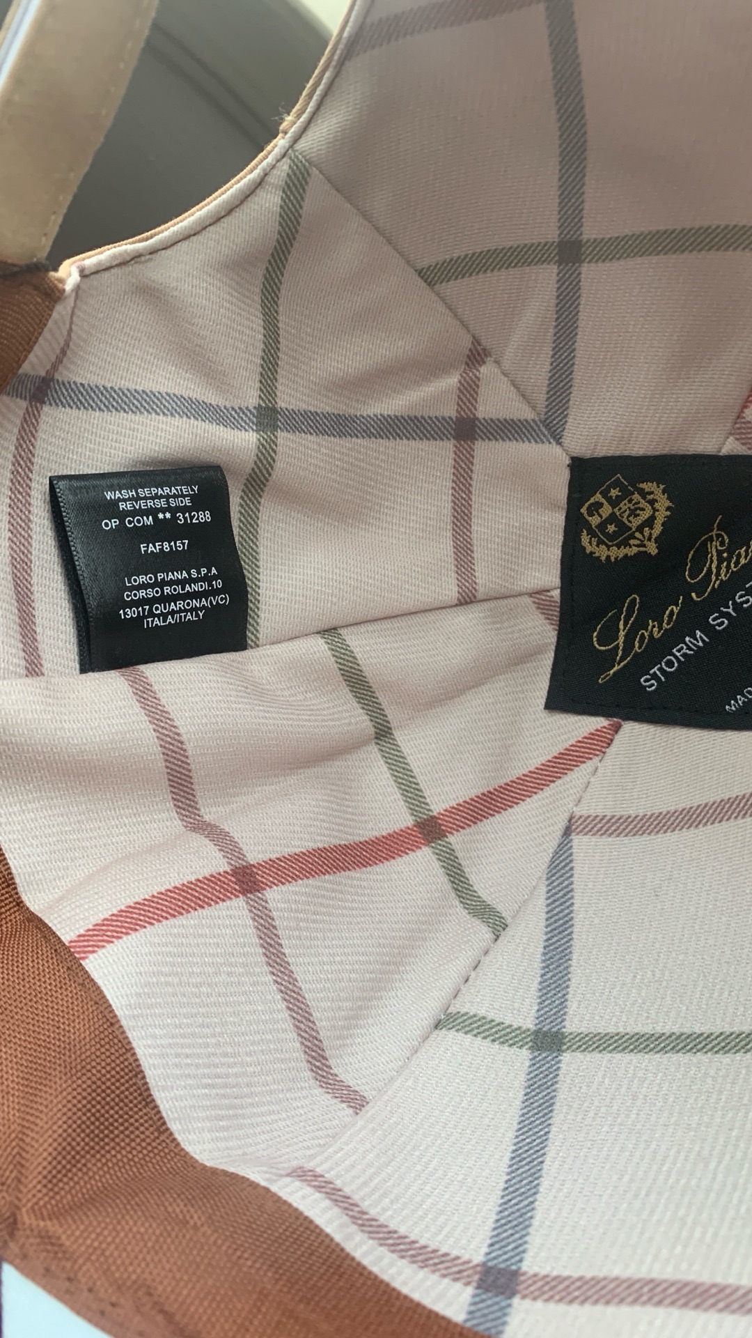 Loro piana Cap urgent sale - Image 7