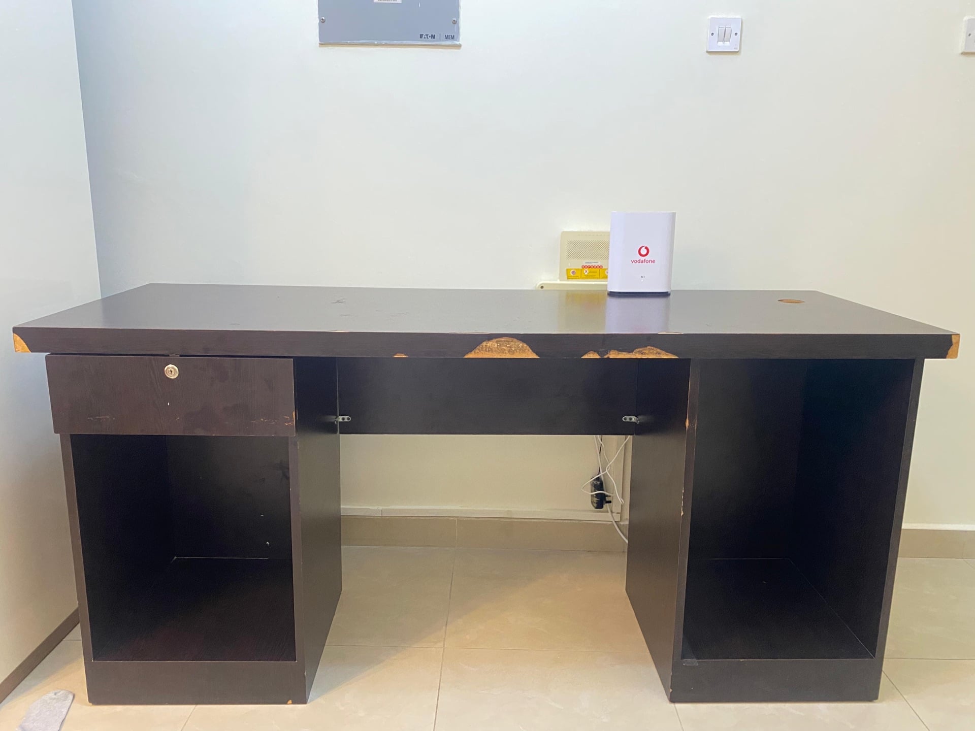 OFFICE TABLE AND CHAIR FOR VERY LOW PRICE - Image 1