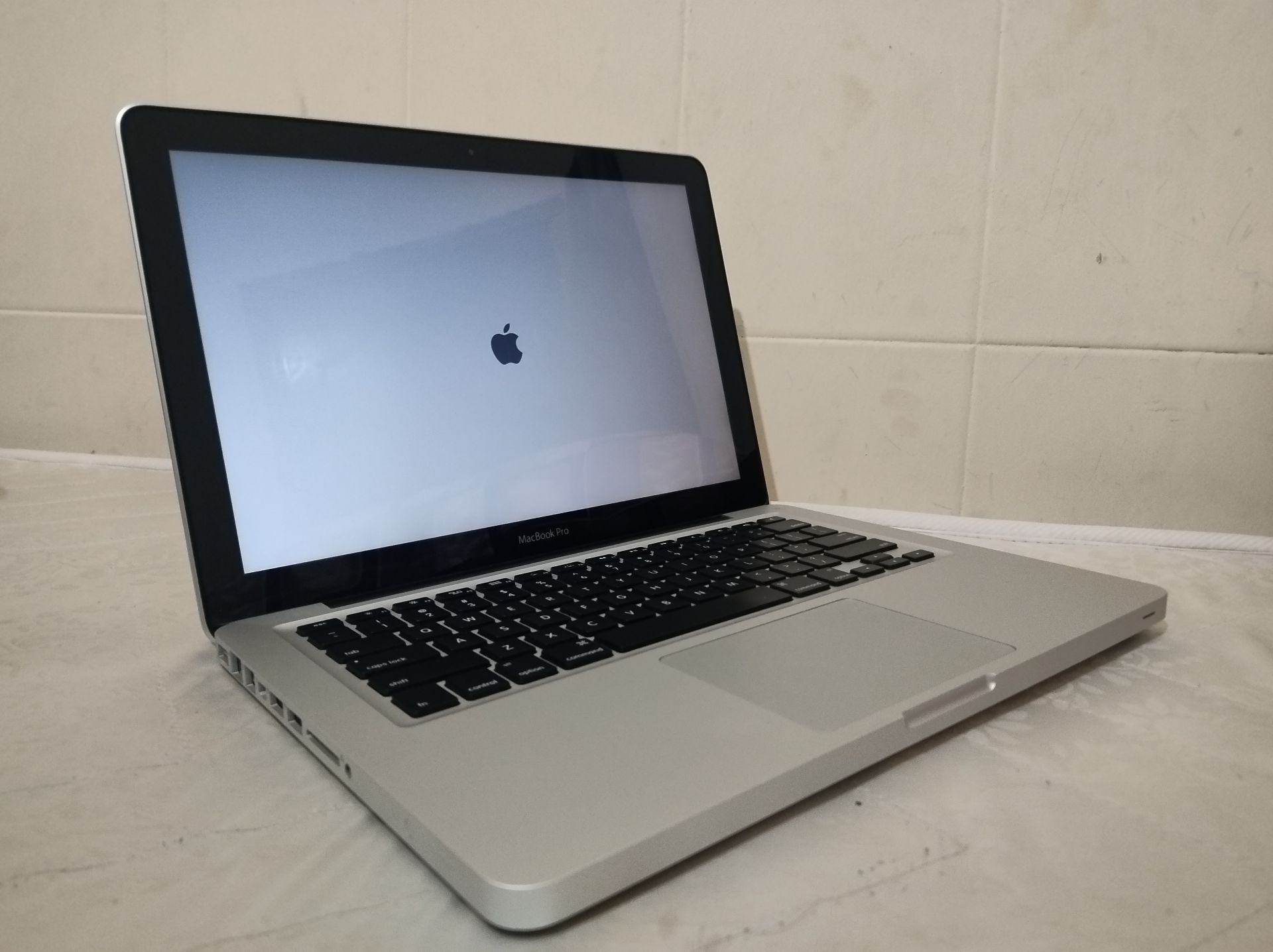MacBook Pro i5 | 8GB RAM | 256GB SSD – Excellent Condition - Image 4