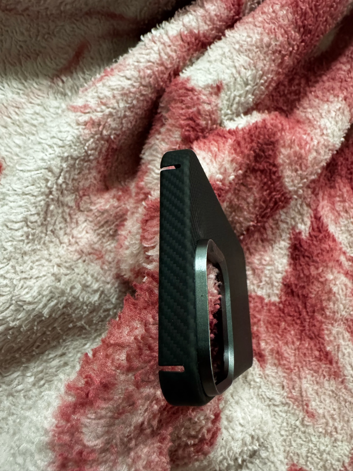 15 pro max cover benks  - Image 4