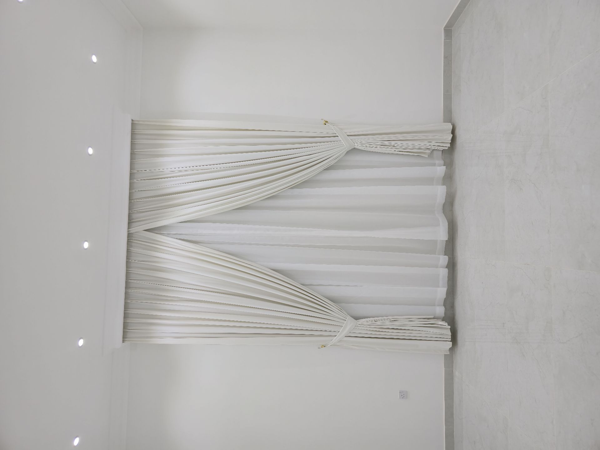 Customise curtains  - Image 3