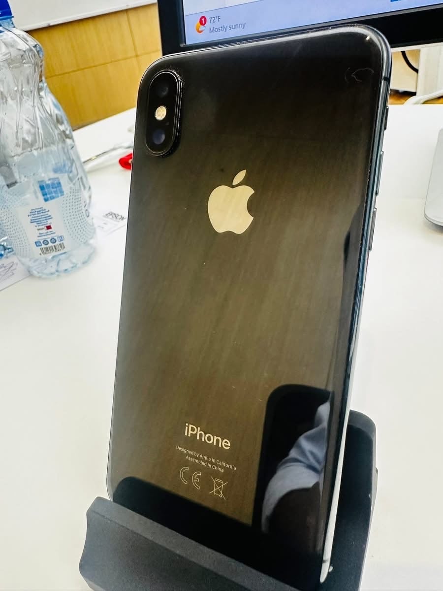 IPhone X 64GB – Excellent Condition  - Image 2