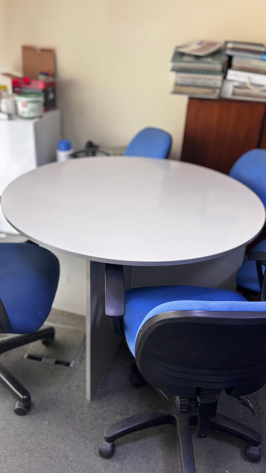 PREMIUM QUALITY OFFICE FURNITURE - Image 5
