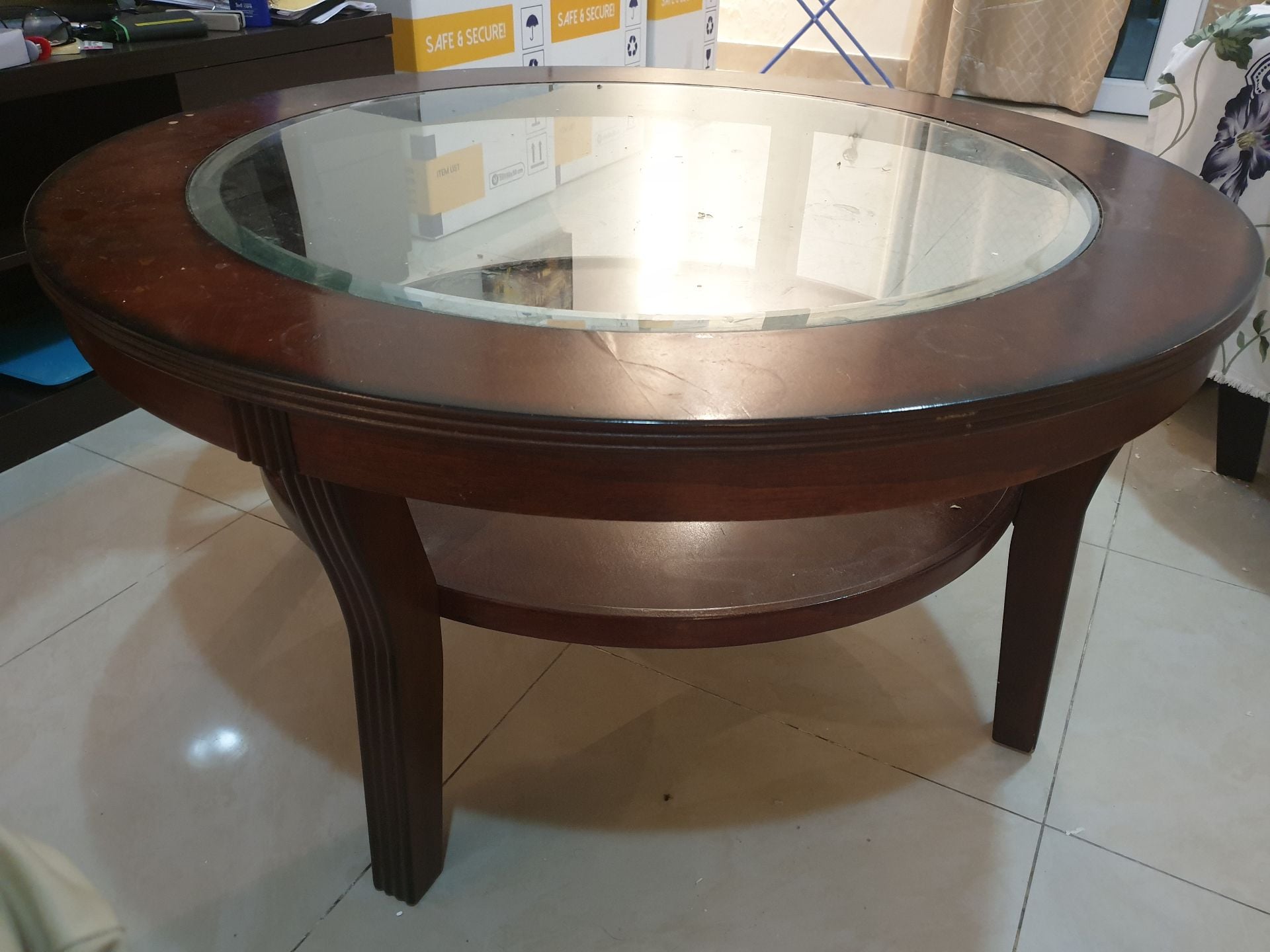 tables purchased from Qatar Airways employee - Image 3