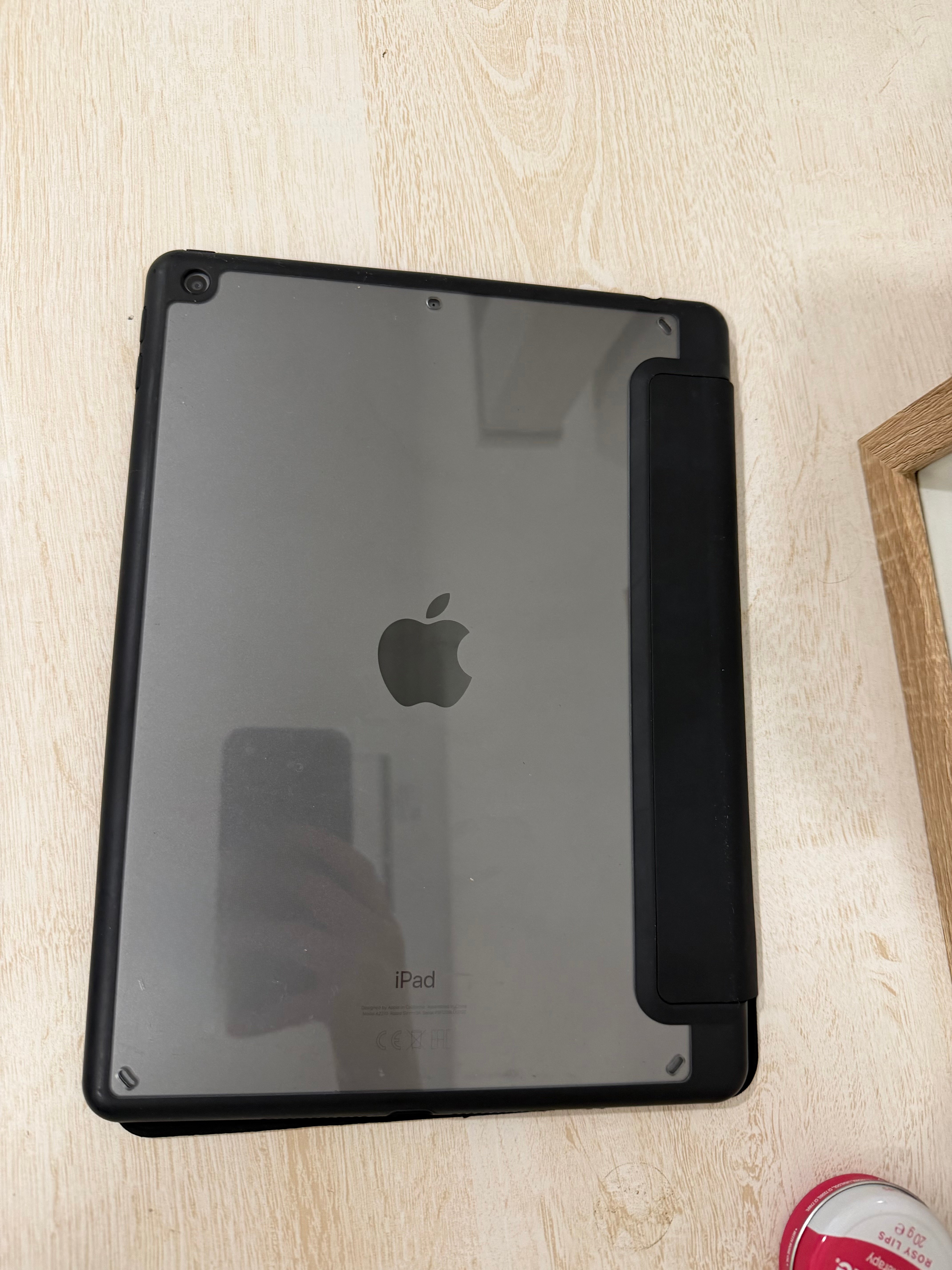 Ipad 8th generation + apple pencil - Image 3