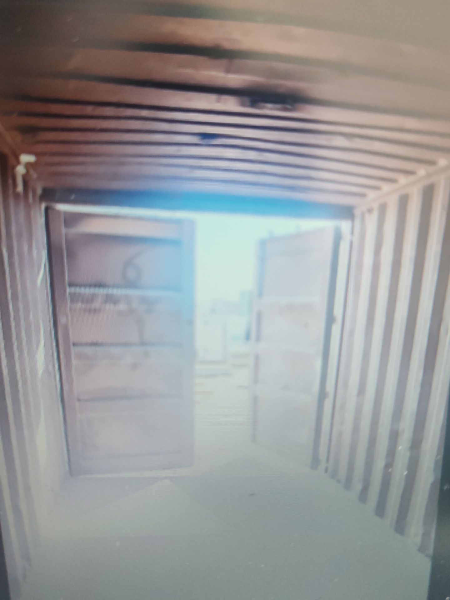 20 ft and 40 ft container sale for storage and office  - Image 4
