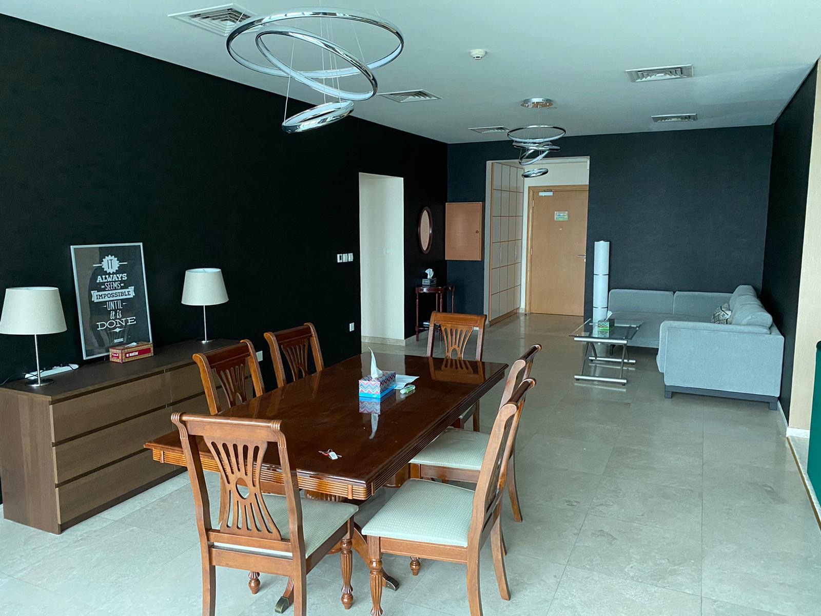 Dining Table with 6 chairs - Image 1