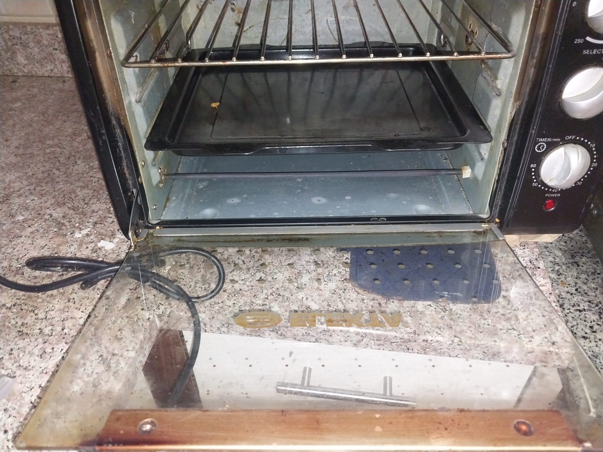 Oven  - Image 8