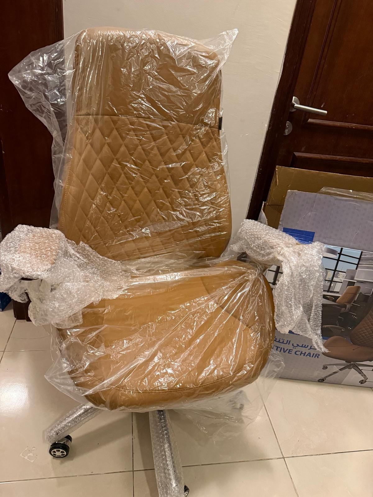 For sale: A premium office chair for studying, brand new with box. Very high spe - Image 8