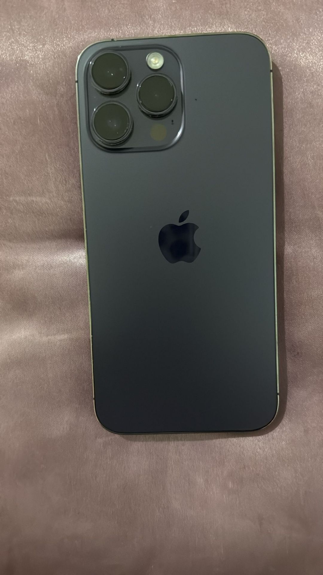 Iphone 14 pro max mint condition without any single scratch - Image 2