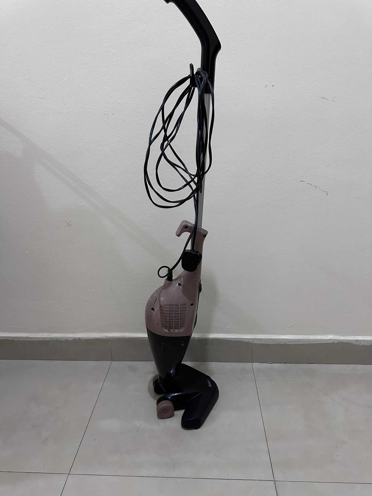 Fakir Vacuum Cleaner Lucky 800 Watts - Image 4