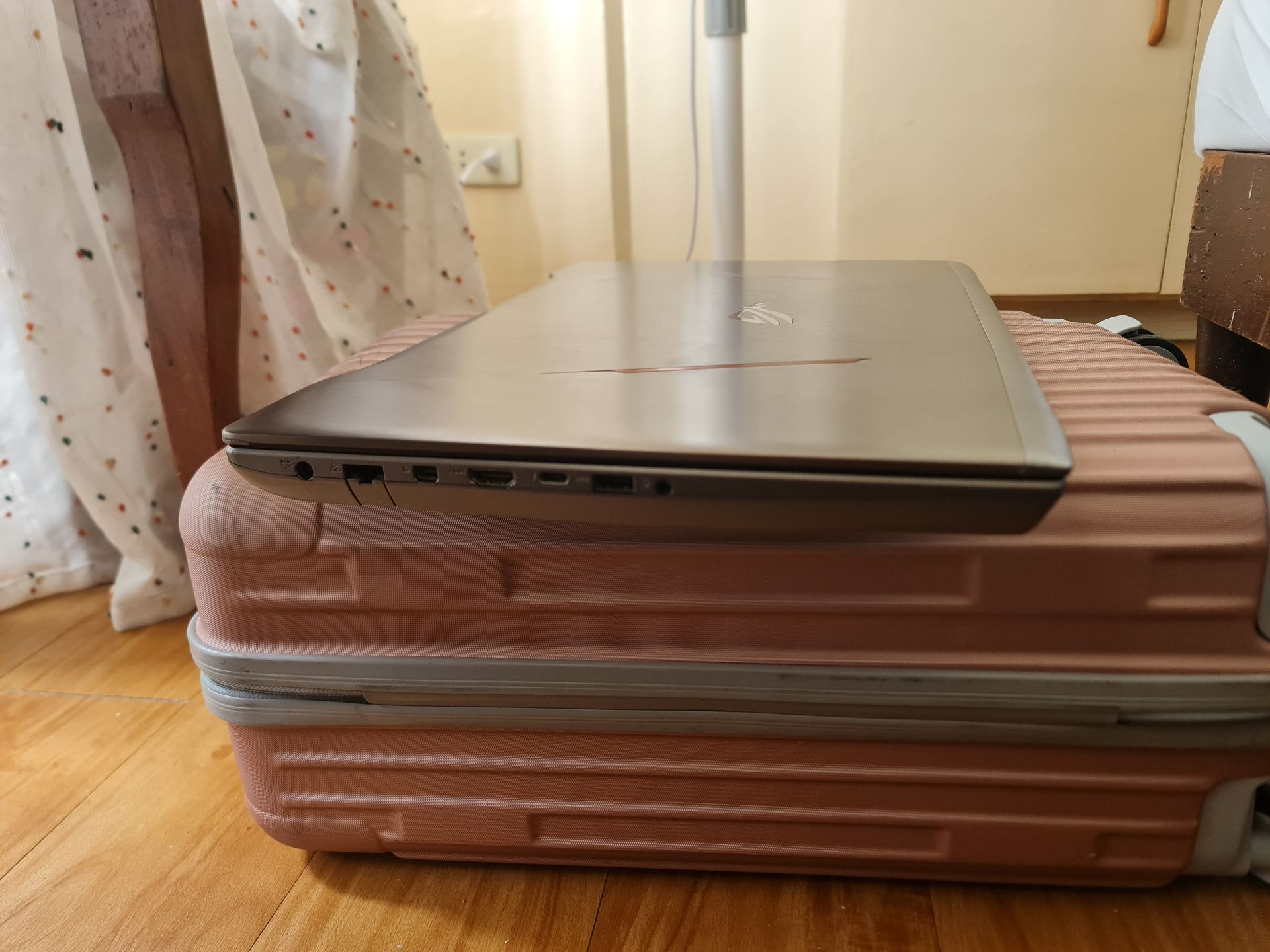 حاسوب ASUS ROG STRIX GL702VS (معطل) - Image 8