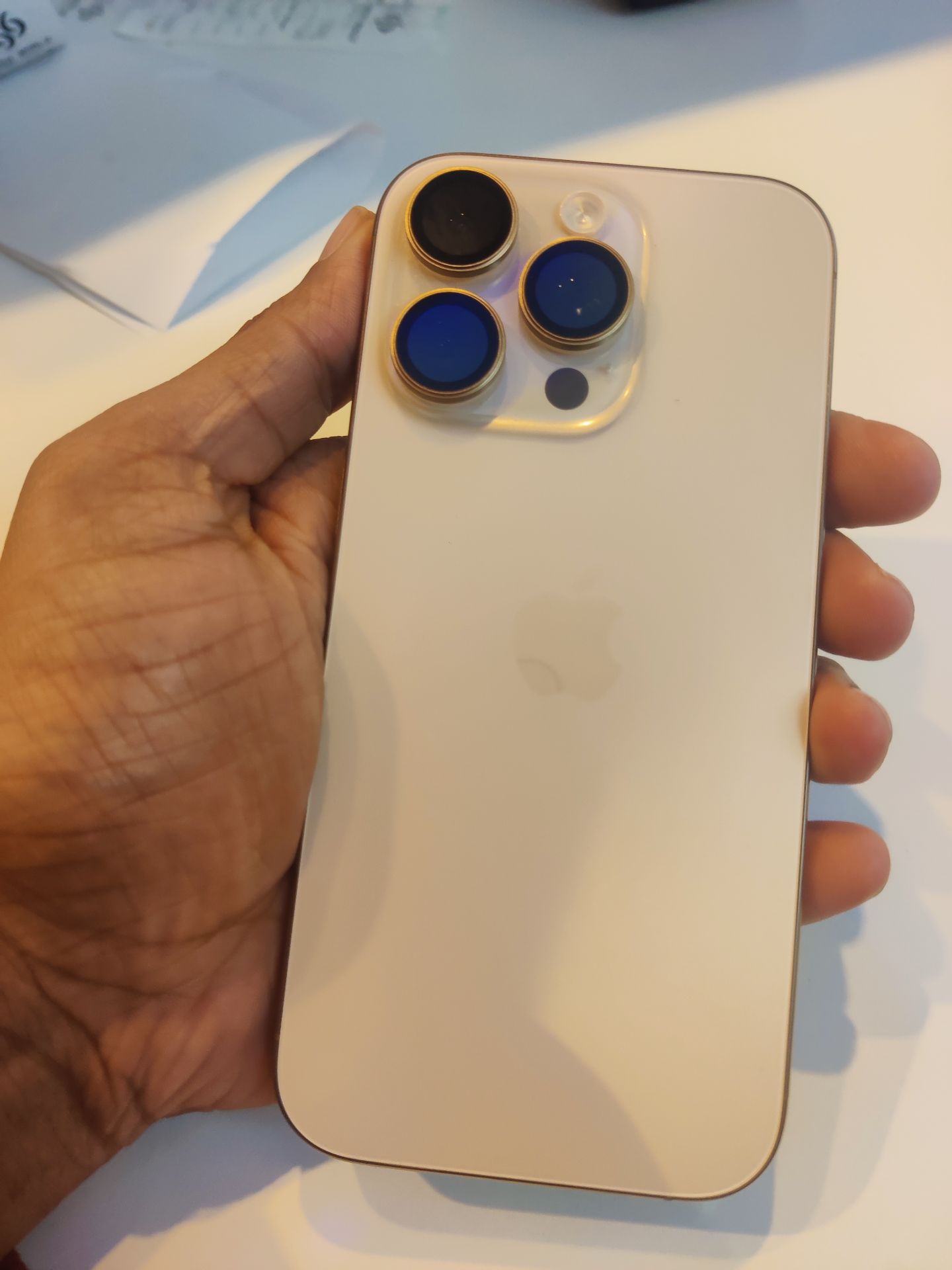 Iphone 16 256gb - Image 1