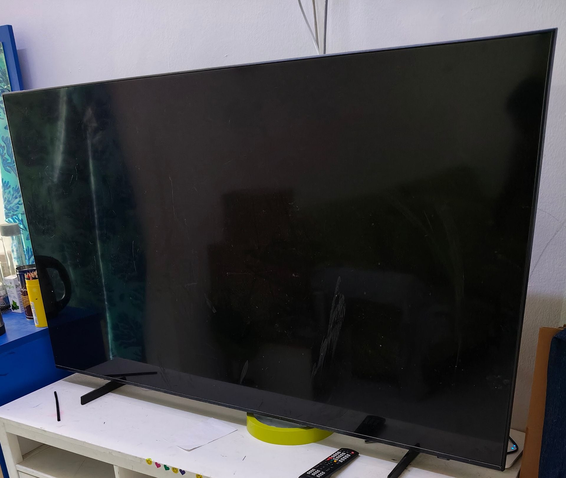 Samsung 65 " TV for sale  - Image 4
