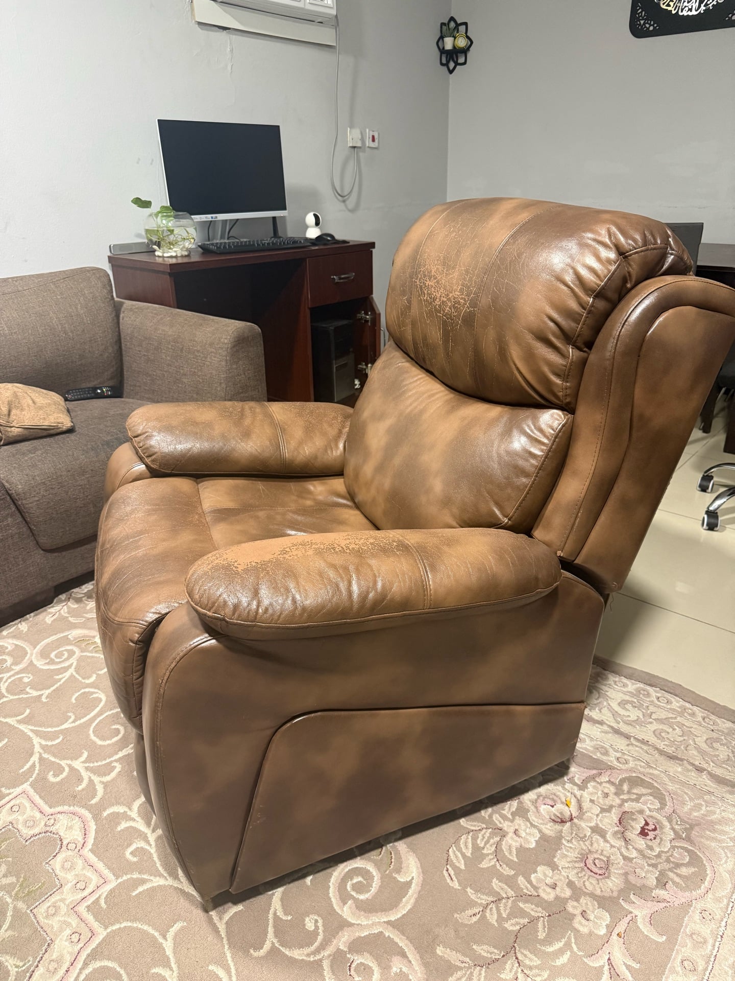 Single reclining sofa - Image 4