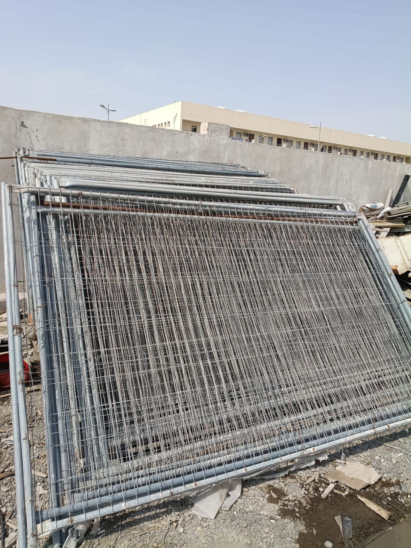 Galvanized fence - Image 4