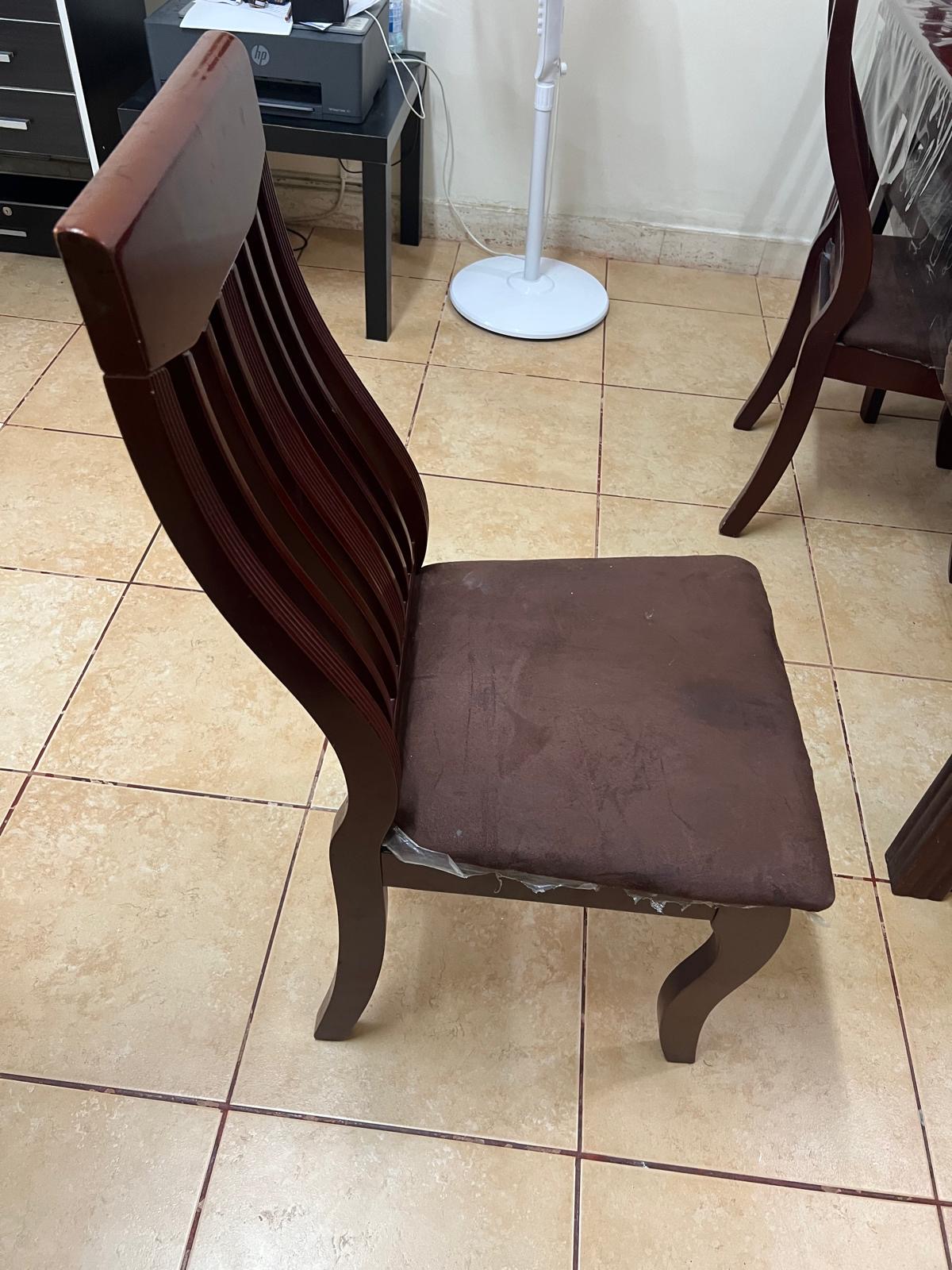 6 seater dining table - Image 3