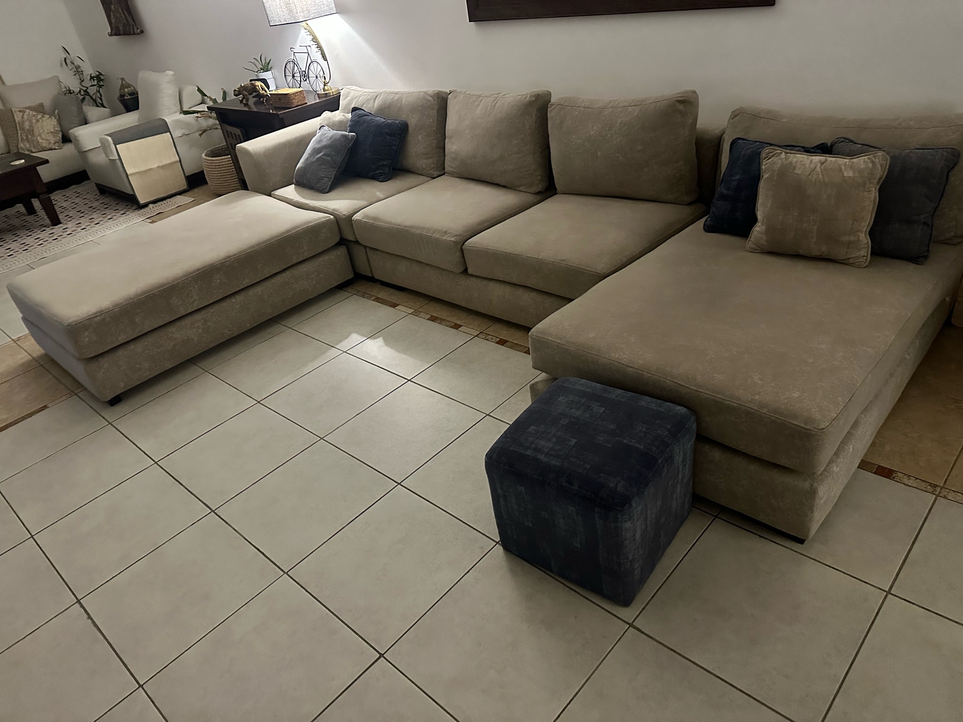 🛋️ Large U-Shape Sectional Sofa — The One Premium sectional sofa purchased from - Image 3