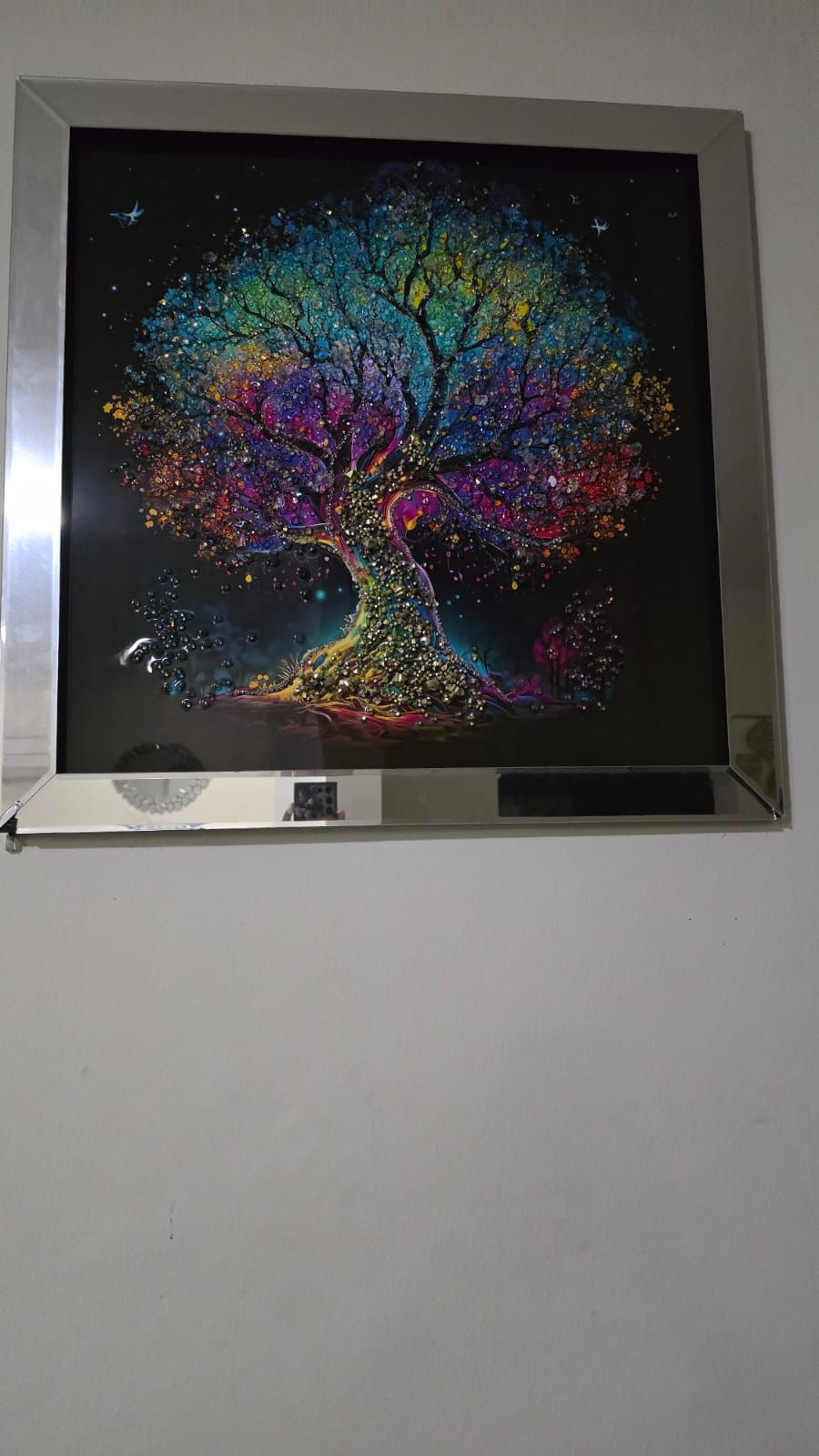 Mirrors and wall art - Image 4
