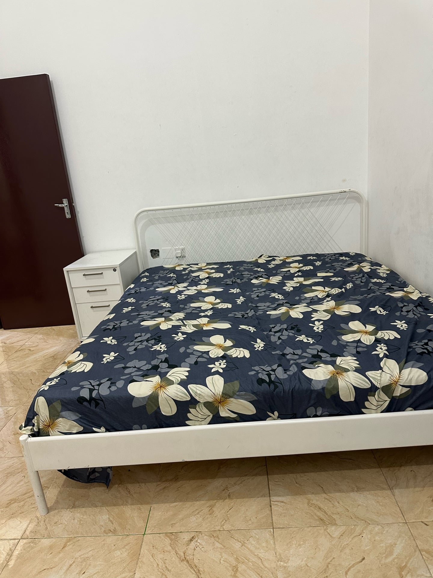 Ikea bed with mattress - Image 2