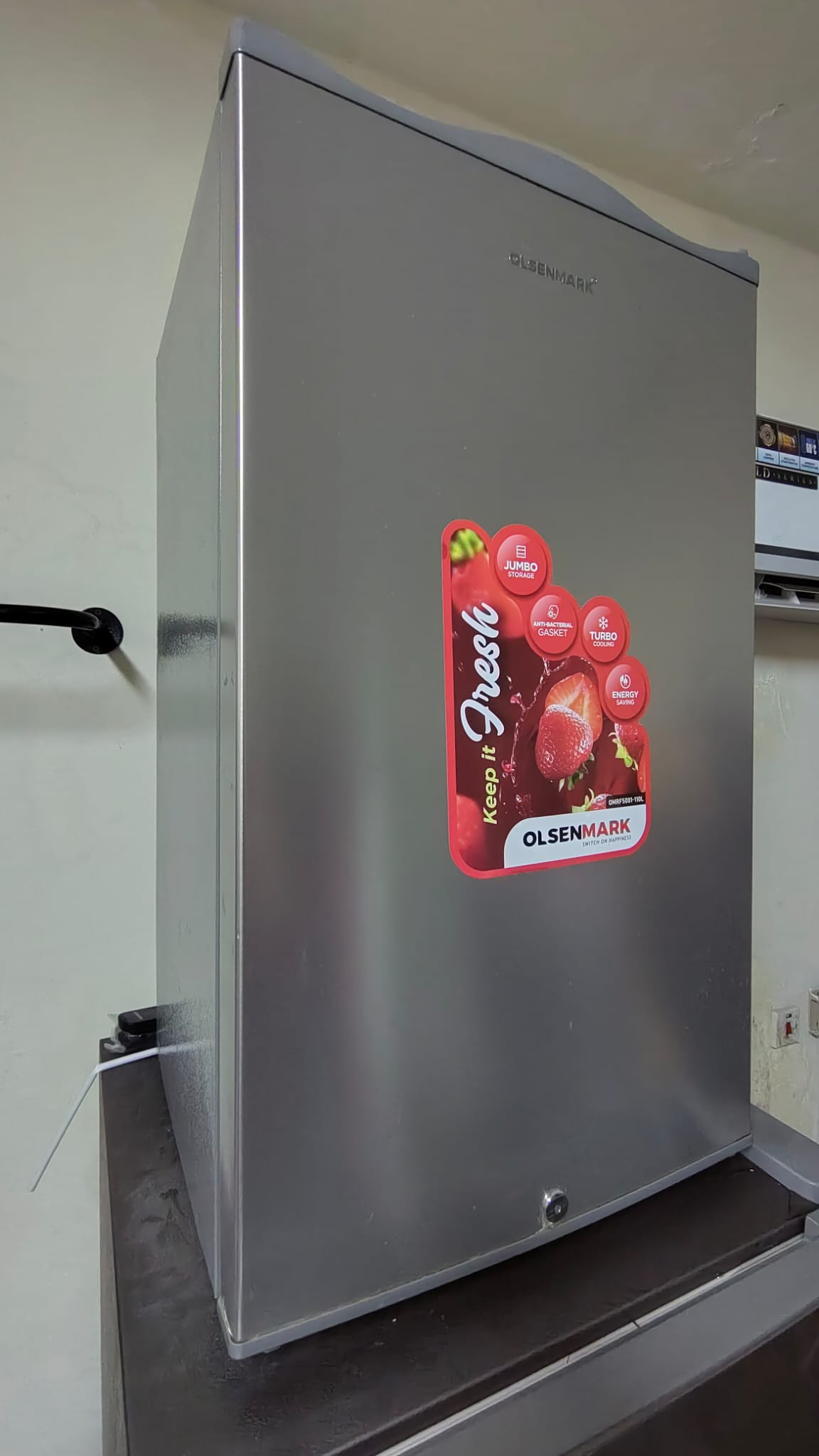Used Refrigerator for Sale 110L - Image 5