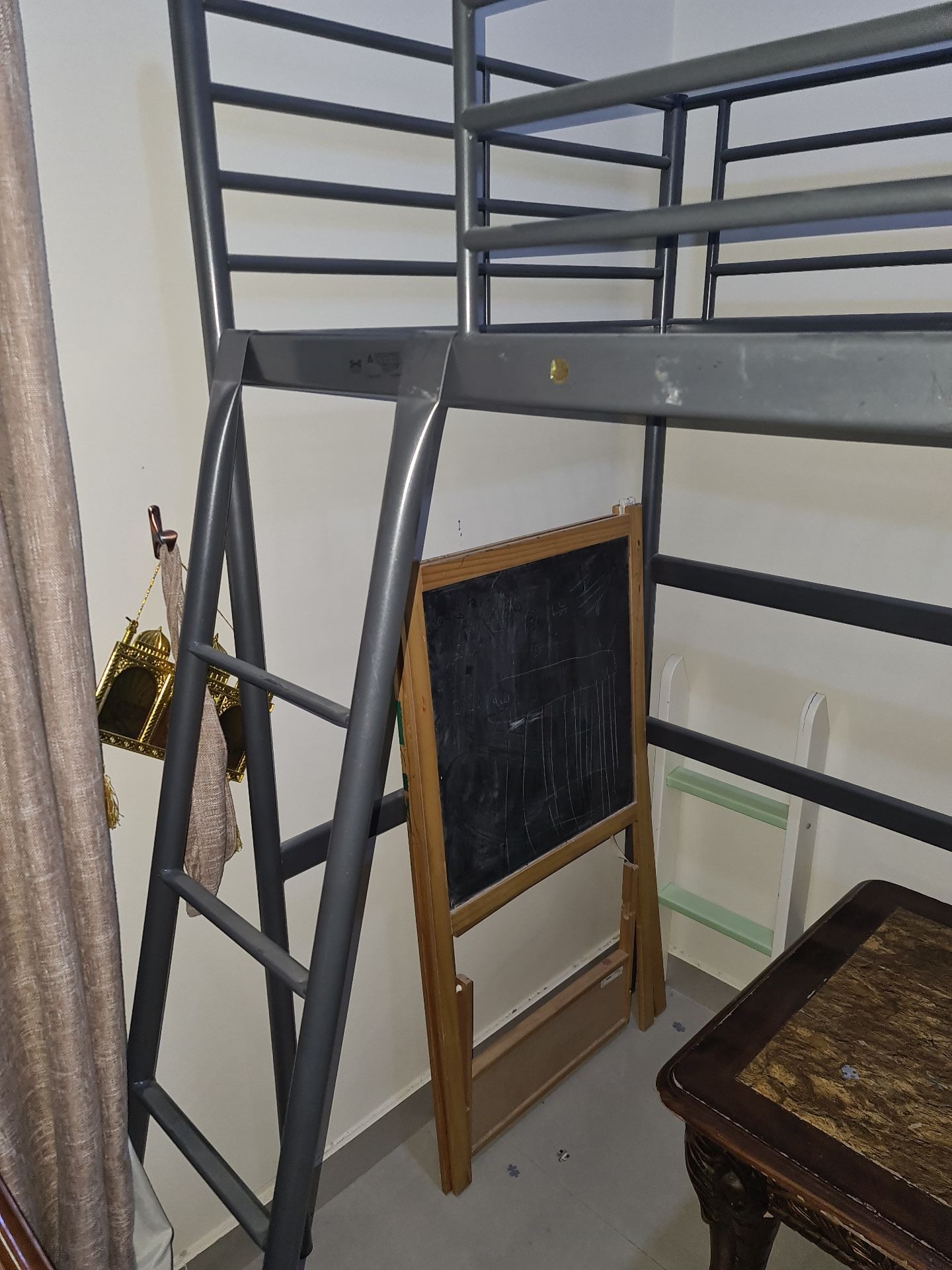 Loft bed - Image 3