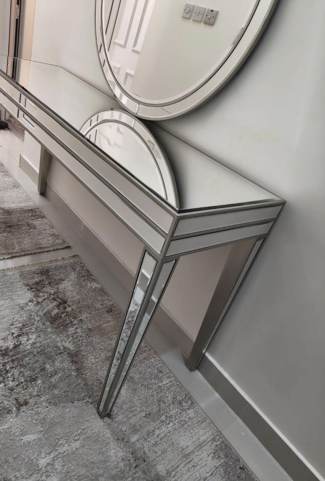 Console table and mirror - Image 4