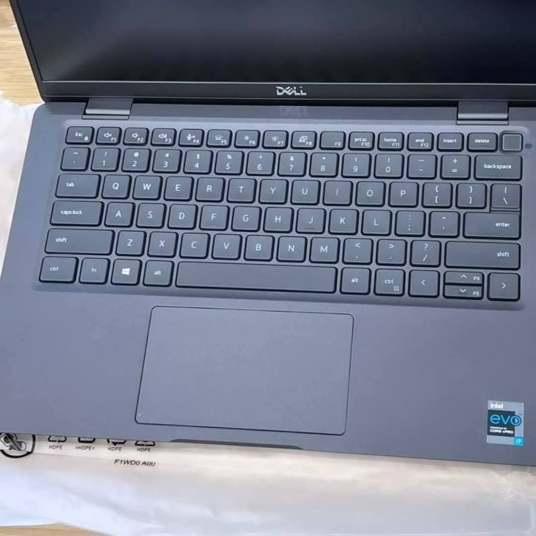 Dell Latitude 7420 | Intel Core i7 الجيل 11 | 32GB RAM | 512GB NVMe SSD | شاشة 14 بوصة - Image 2