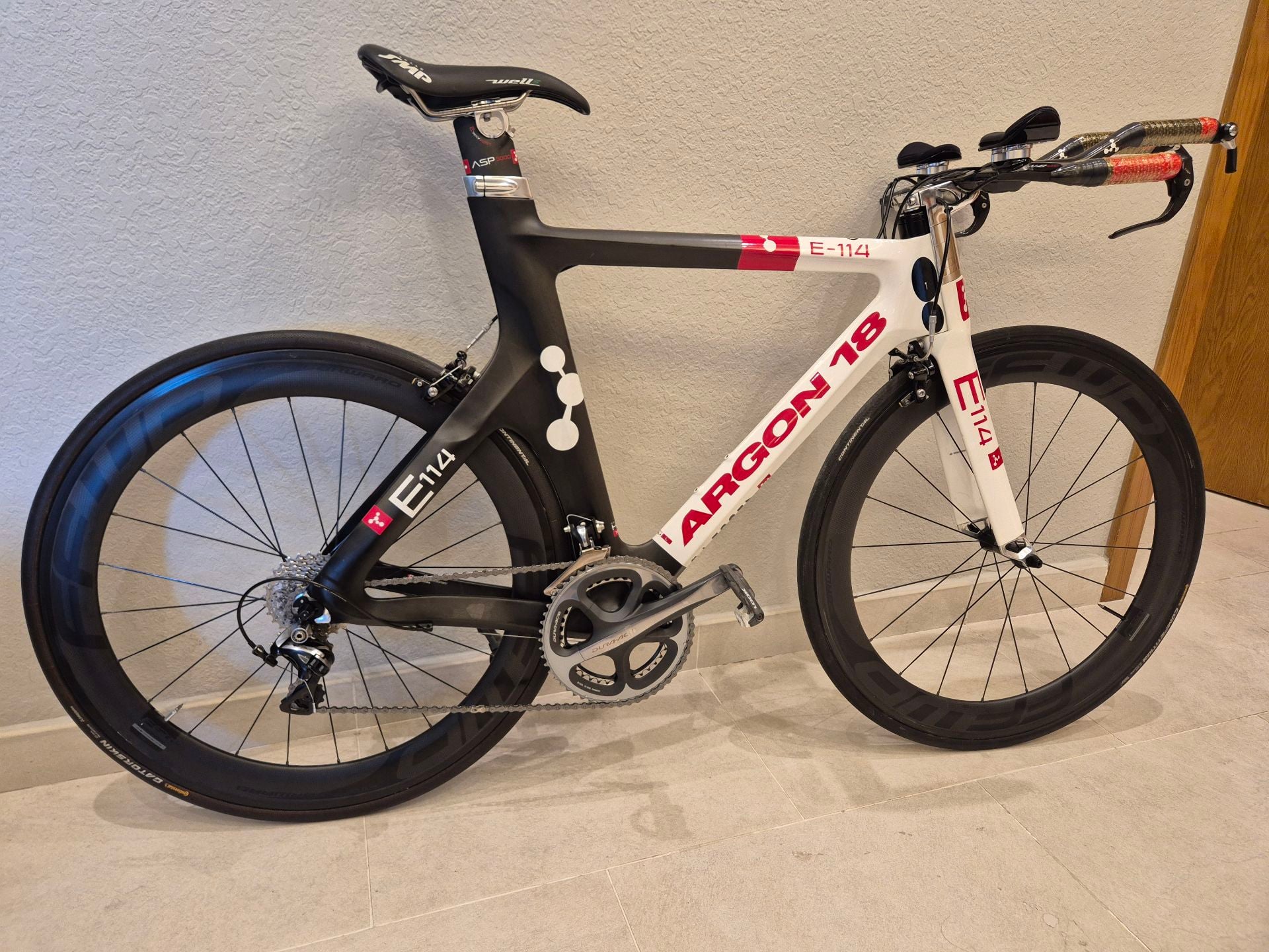 ARGON 18 E114 Triathlon / TT Bike - Image 1