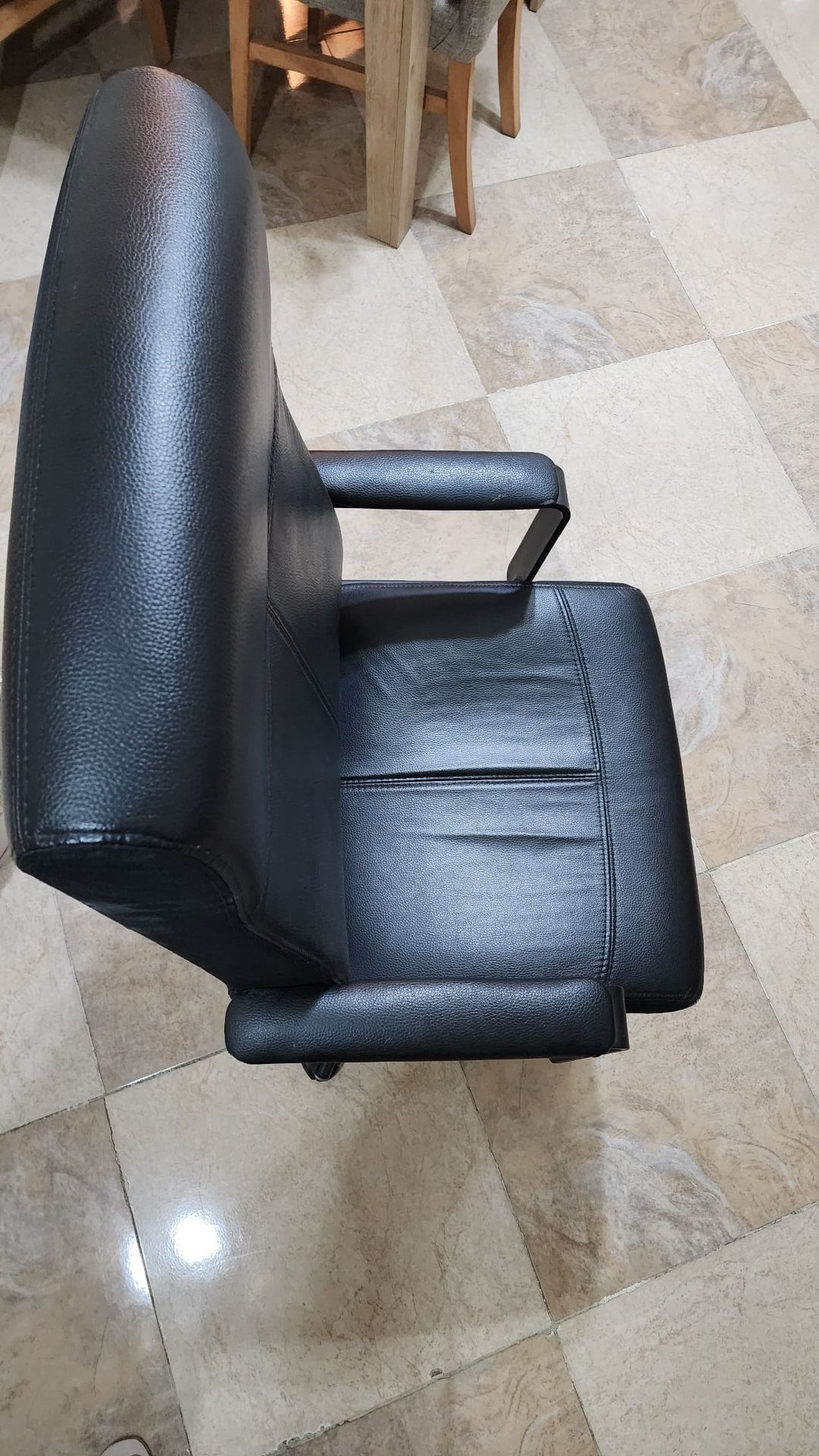 Computer chair  - Image 4