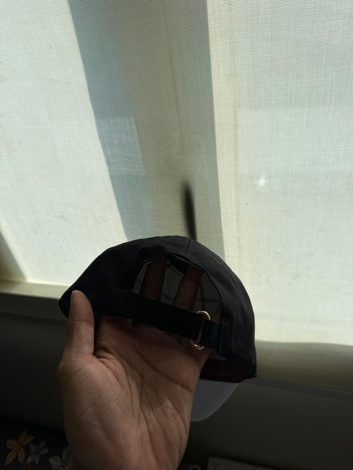 Loro piana cap urgent sale - Image 5