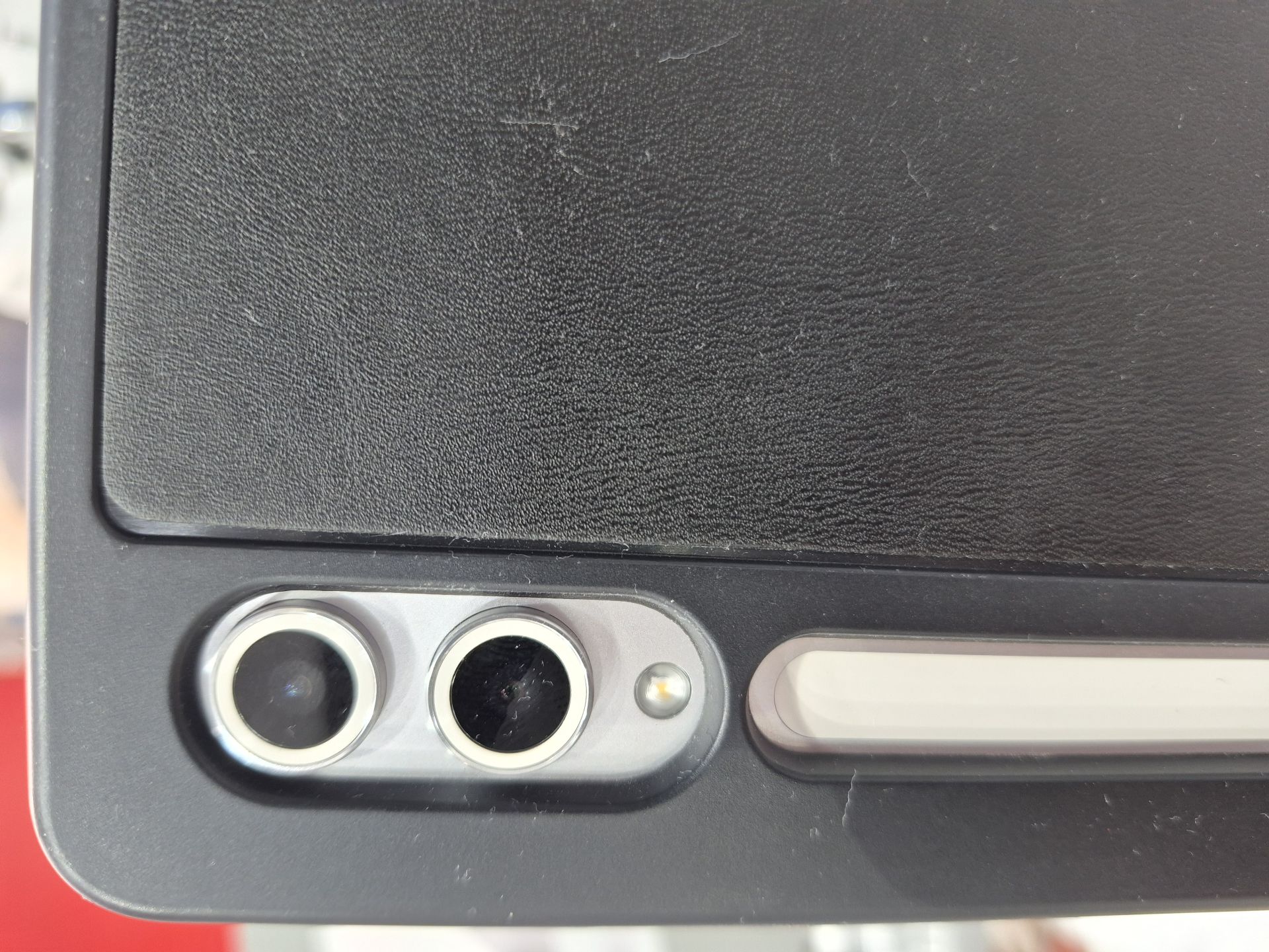 Samaung galaxy tab s10 ultra 5g - Image 8