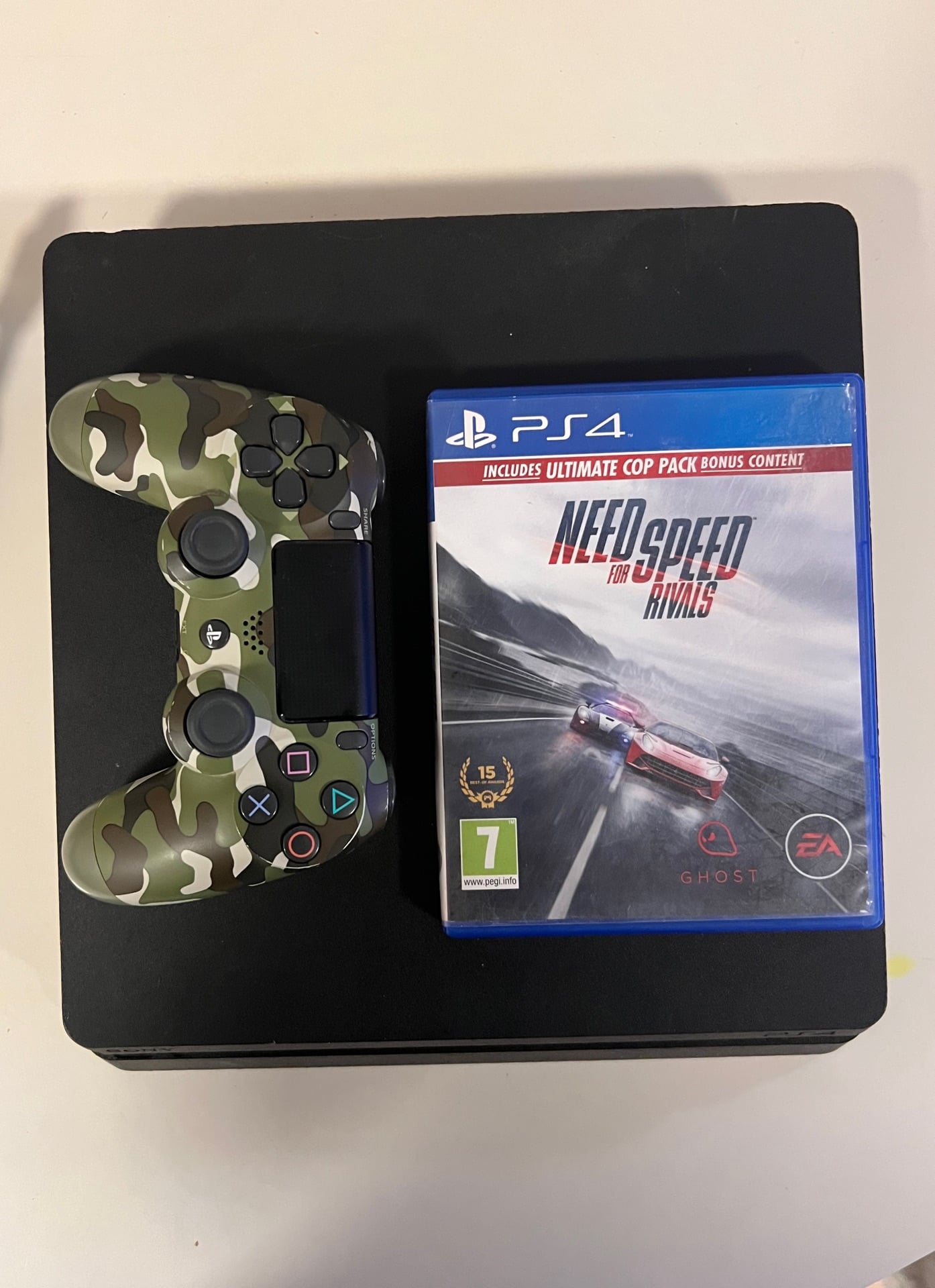 Ps4 slim with game - Image 2