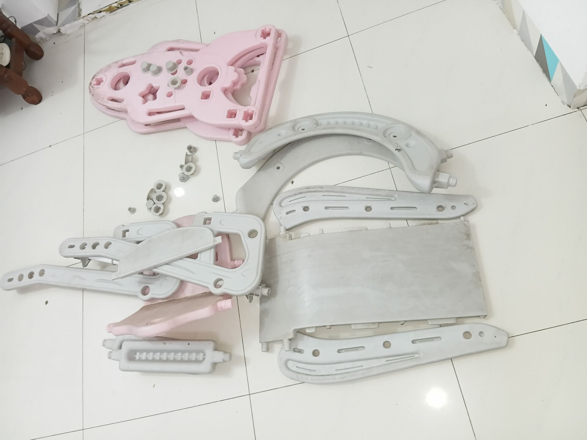 Indoor Toddler Slide & Swing Set Combo – Pink, Indoor Play Gym - Image 8