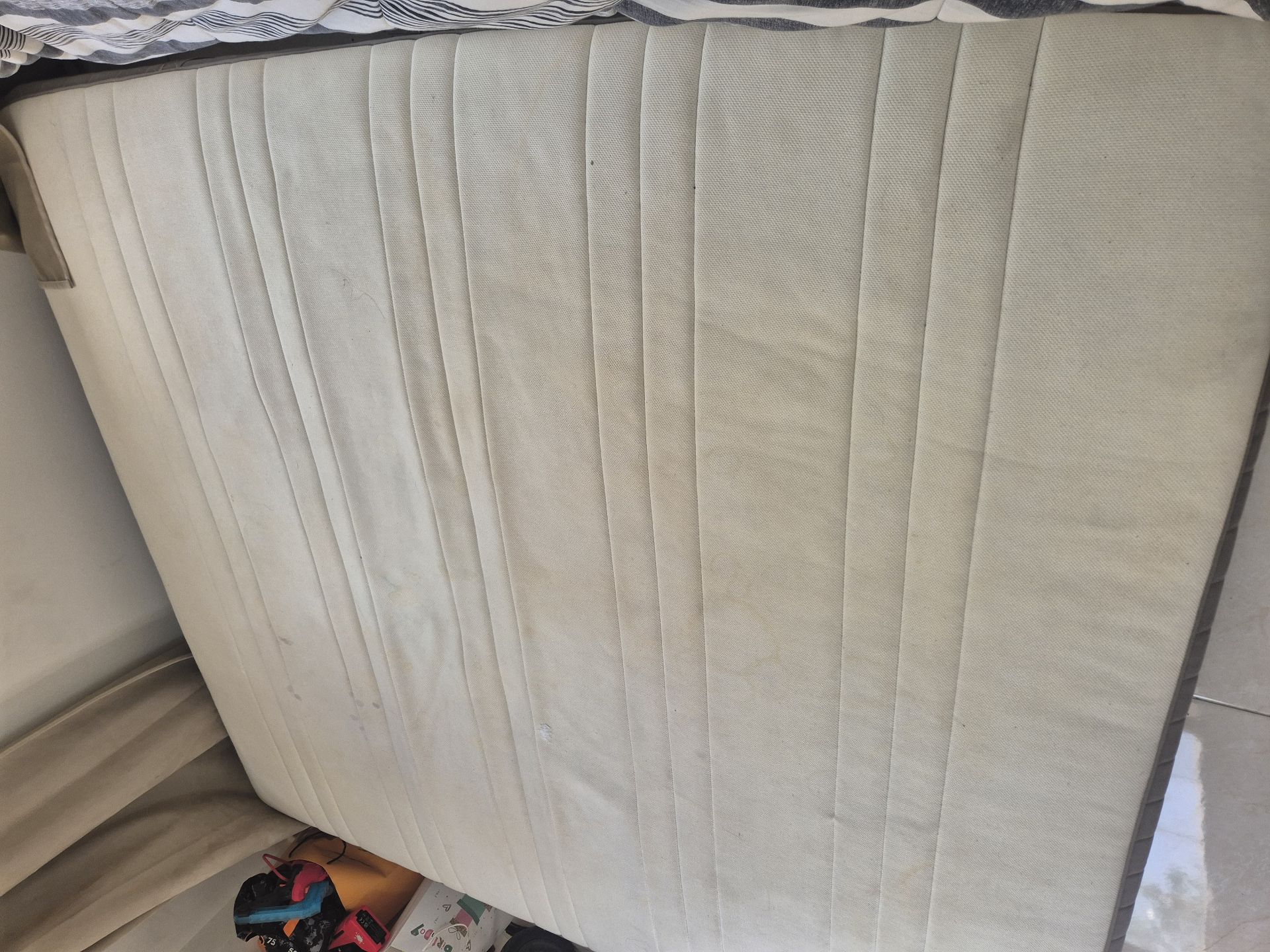 King size matress ftm ikea - Image 2