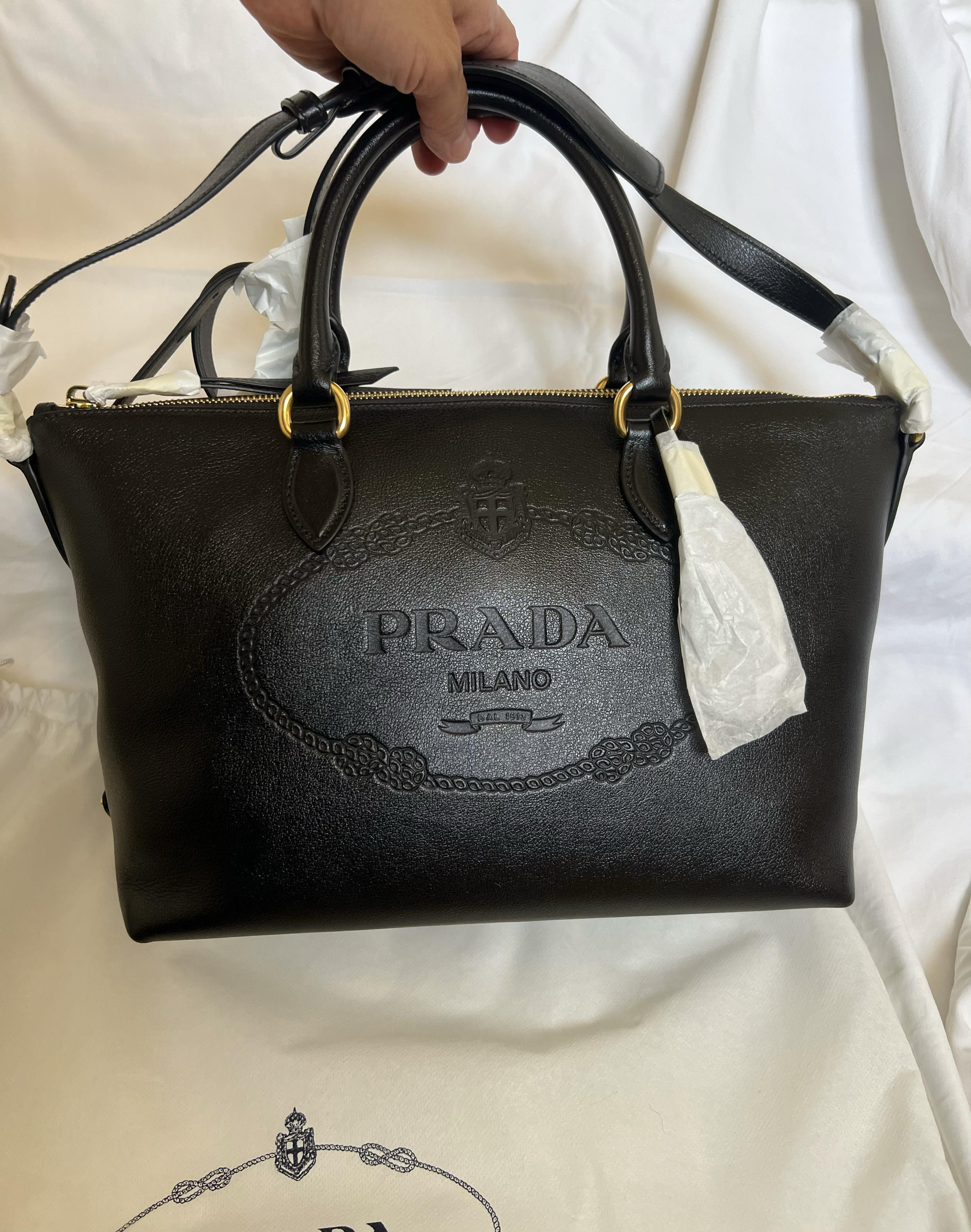 حقيبة كتف Prada جلد أصلية - Image 9