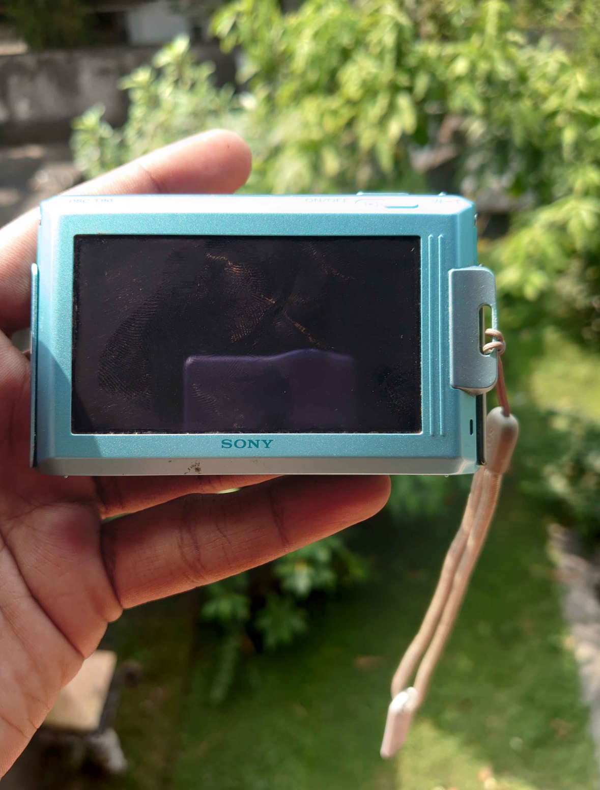 Sony camera cyber-shot dsc-t90 - Image 2