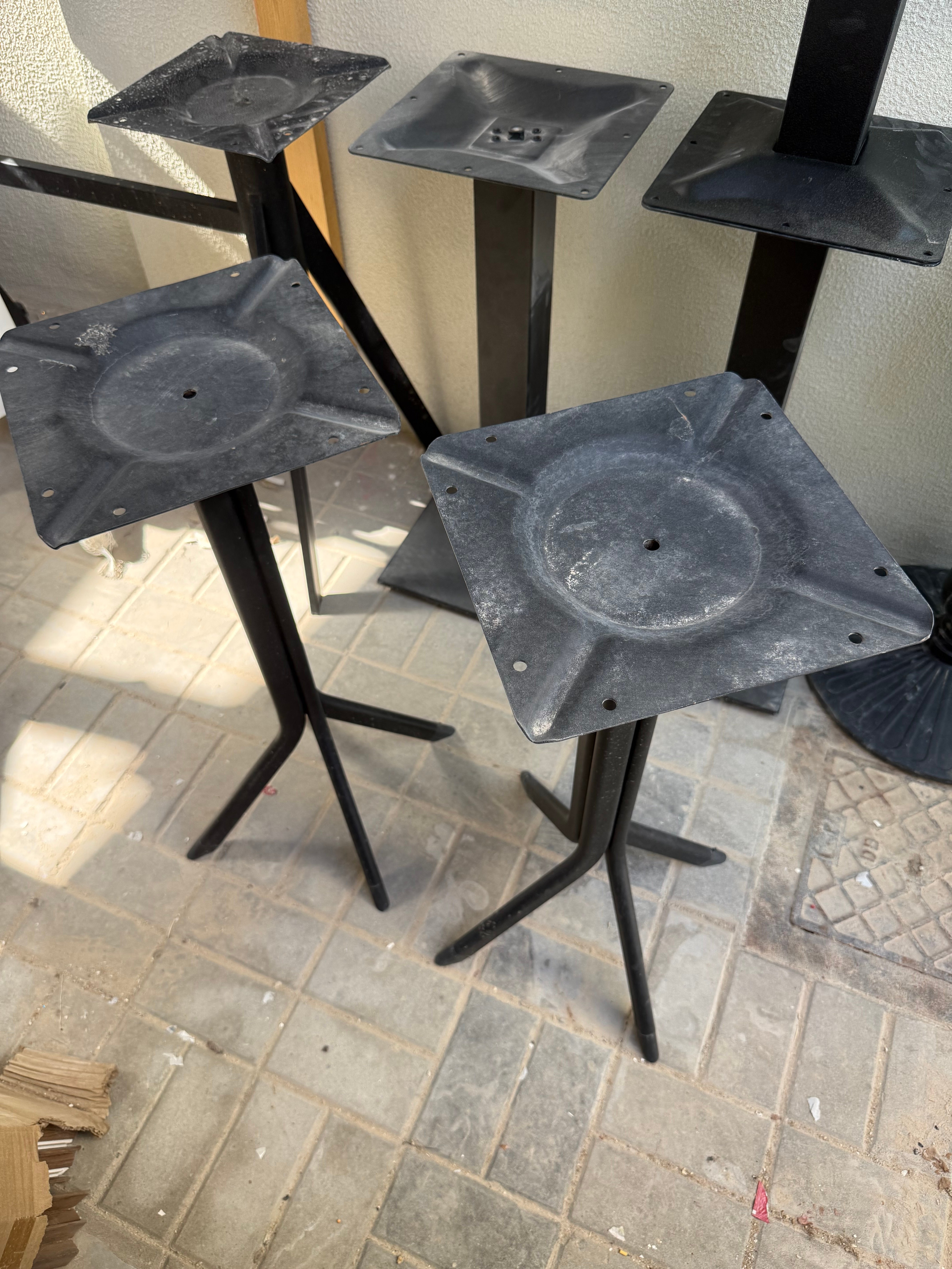 طاولات وكراسي مطعم خارجية للتصفية - Image 7