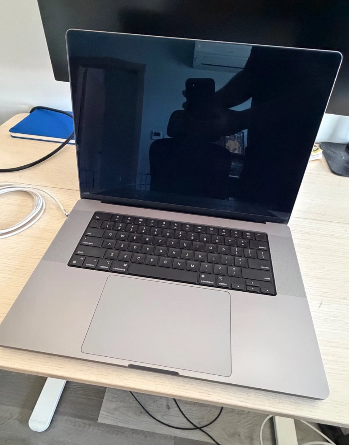 Macbook M2 Max 32R 1TB 92% - Image 2